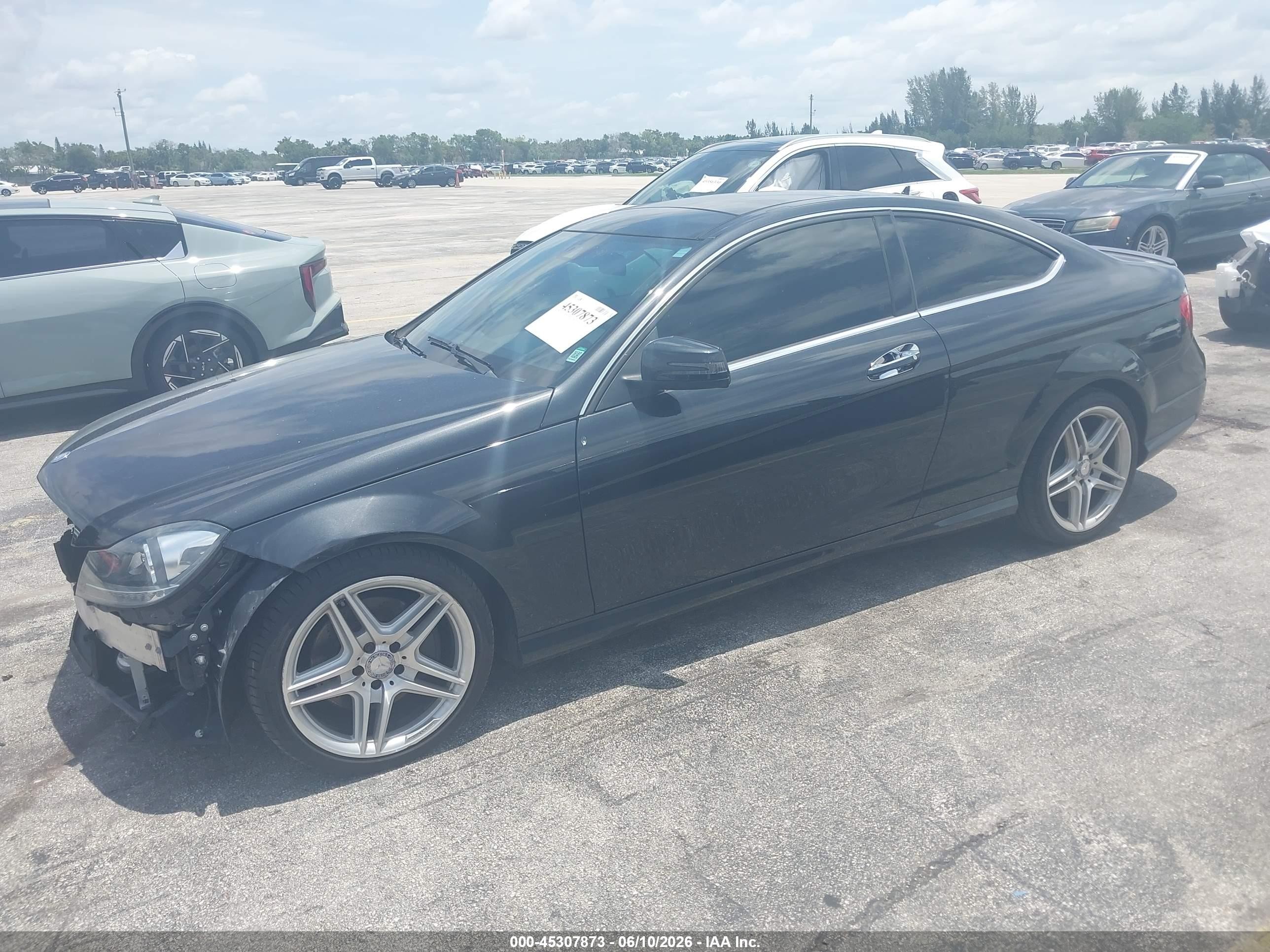 2014 Mercedes-benz C 350 Sport Gray vin: WDDGJ5HB3EG209199