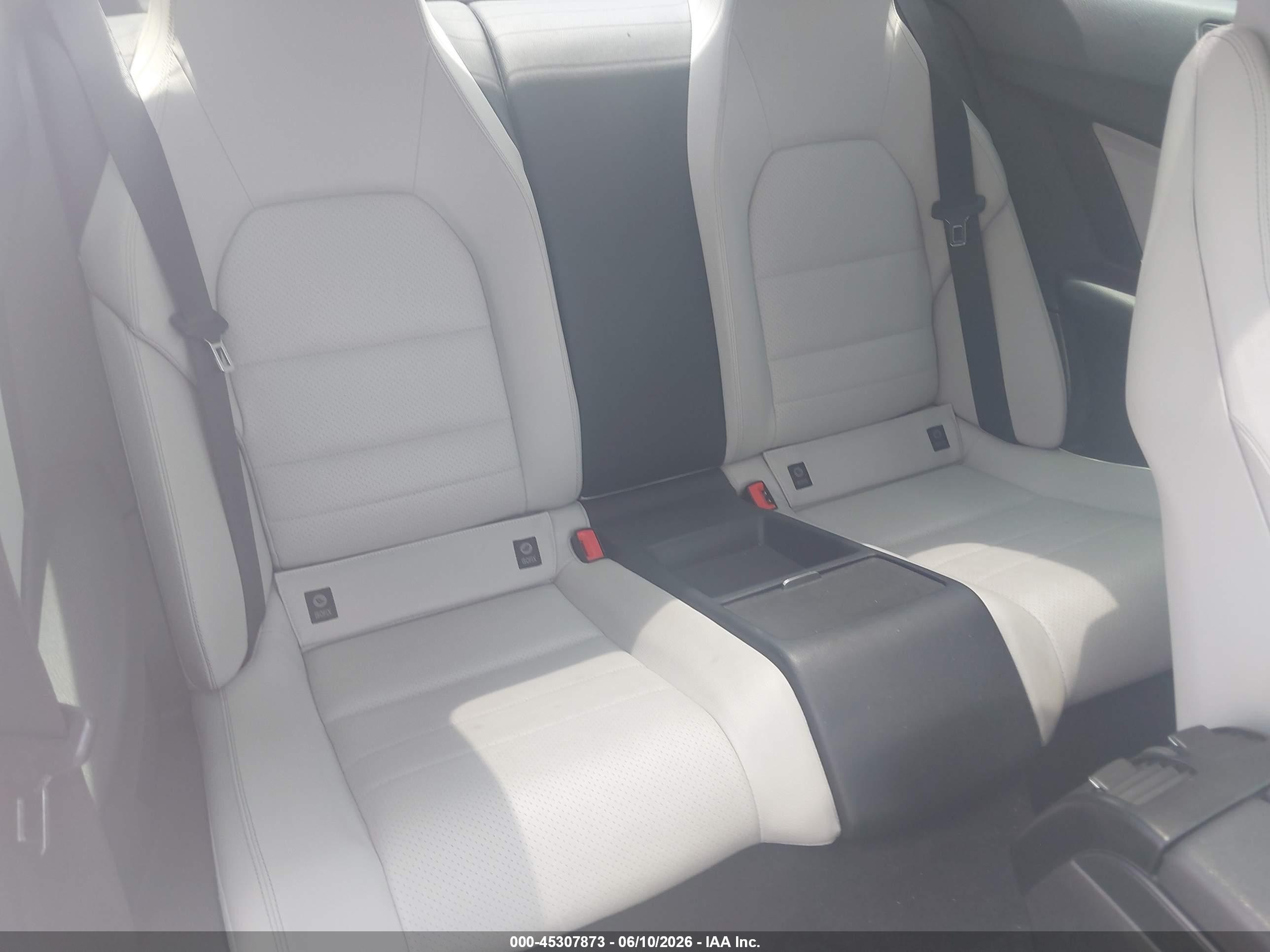 2014 Mercedes-benz C 350 Sport Gray vin: WDDGJ5HB3EG209199