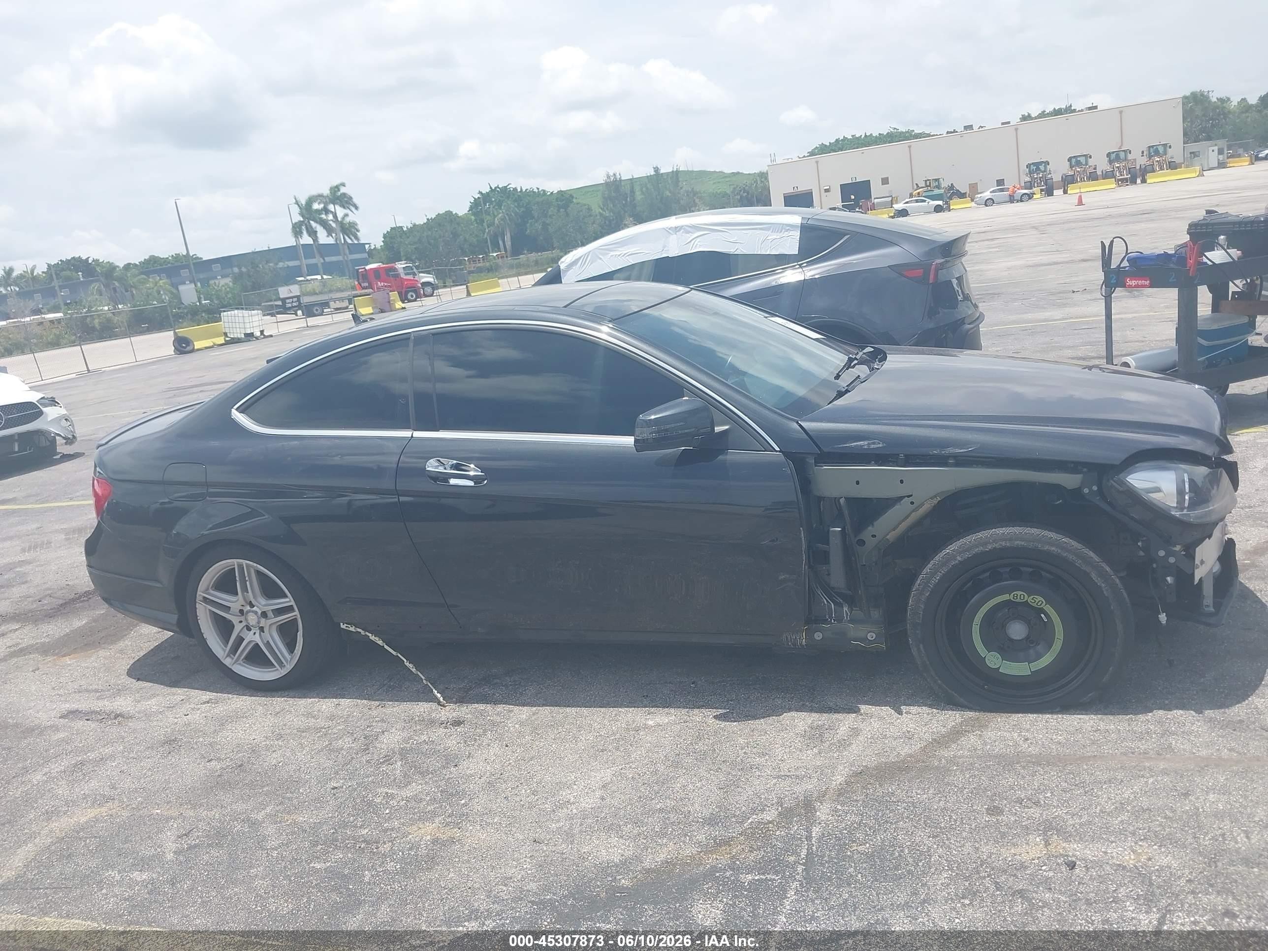 2014 Mercedes-benz C 350 Sport Gray vin: WDDGJ5HB3EG209199