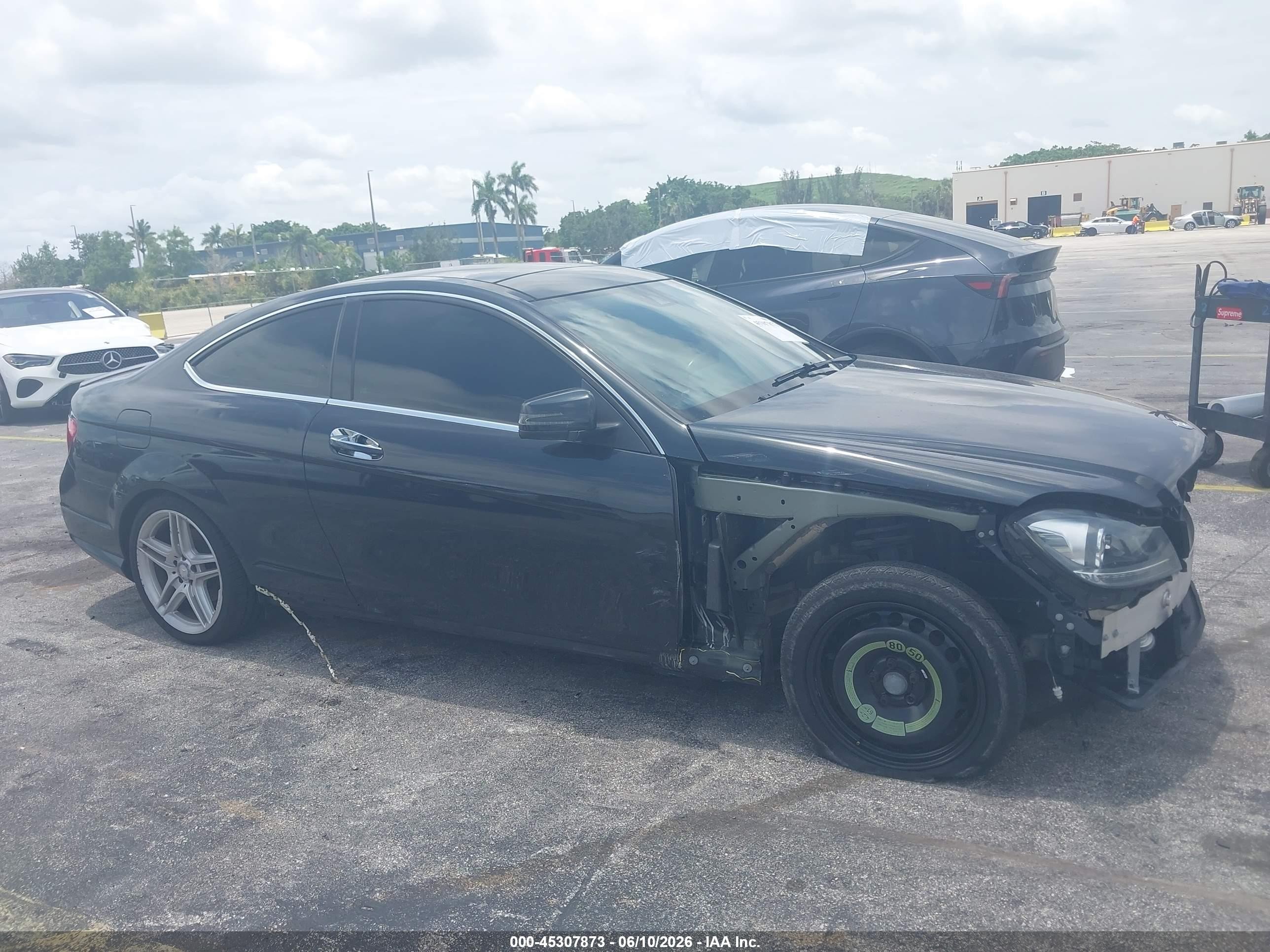 2014 Mercedes-benz C 350 Sport Gray vin: WDDGJ5HB3EG209199