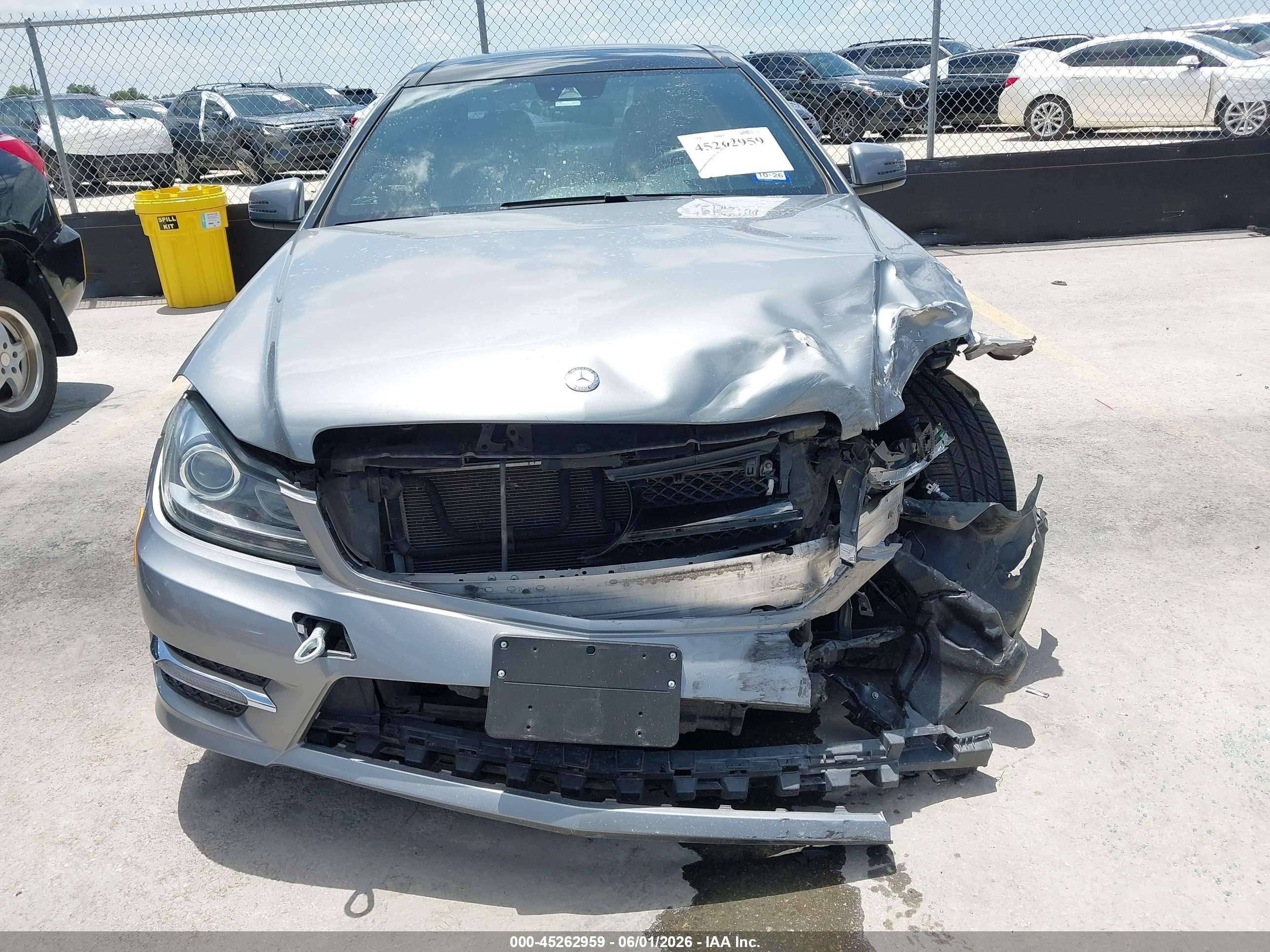 2014 Mercedes-benz C 350 Sport Gray vin: WDDGJ5HB4EG185060