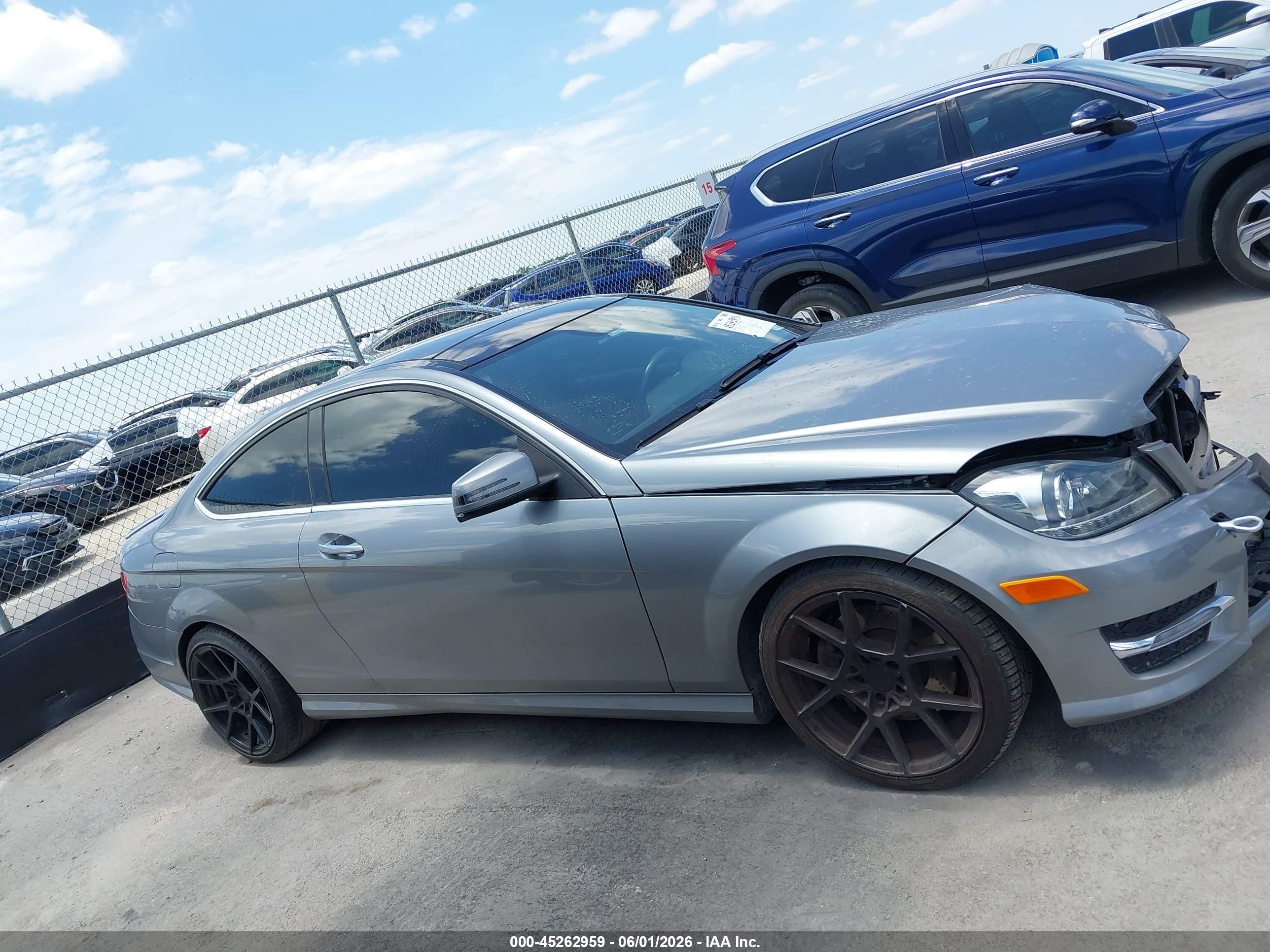 2014 Mercedes-benz C 350 Sport Gray vin: WDDGJ5HB4EG185060
