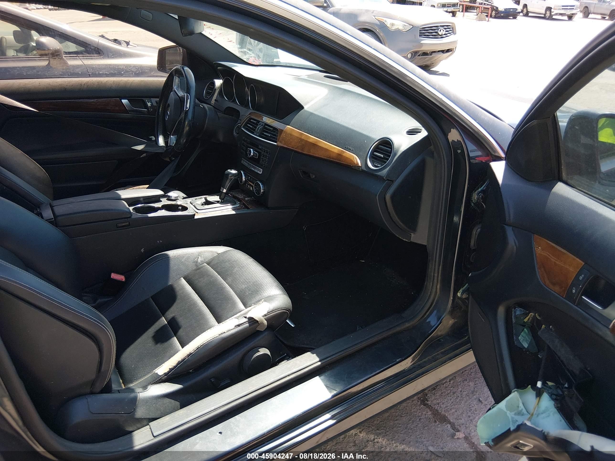 2012 Mercedes-benz C 350 Sport Черный vin: WDDGJ5HB5CF785492