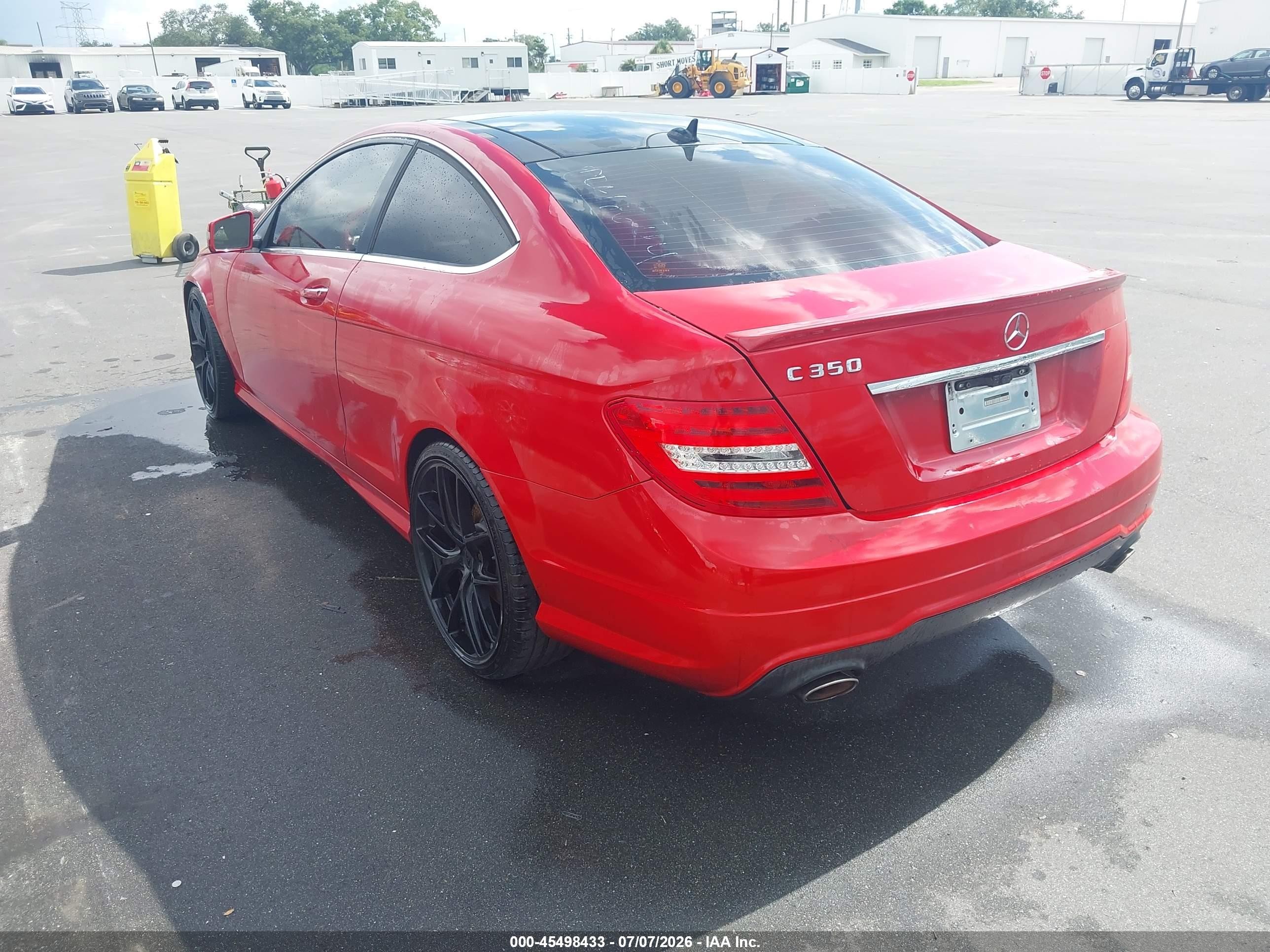 2013 Mercedes-benz C 350 Sport Red vin: WDDGJ5HB6DF946644