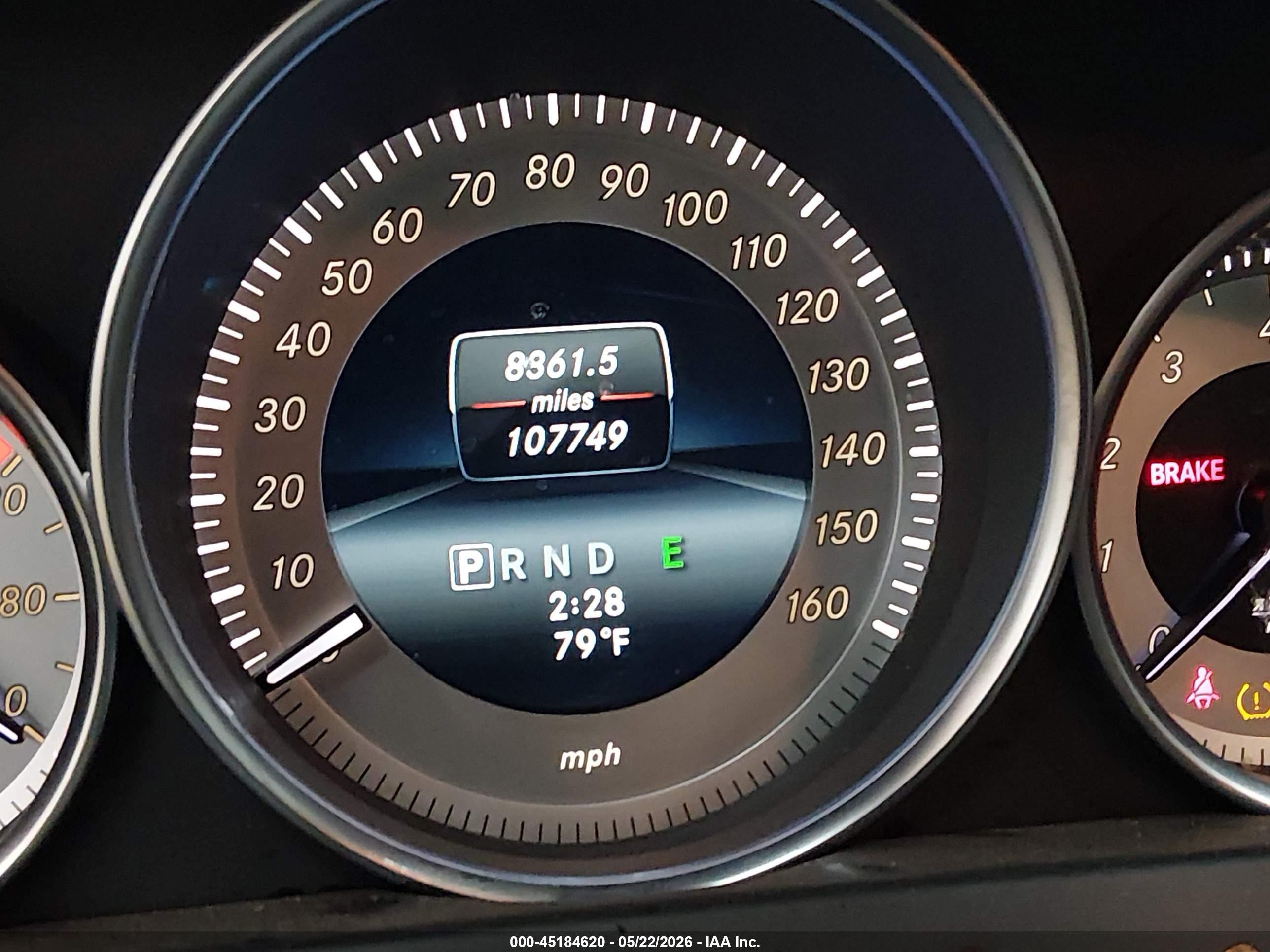 2015 Mercedes-benz C 350 Sport Белый vin: WDDGJ5HB8FG369886