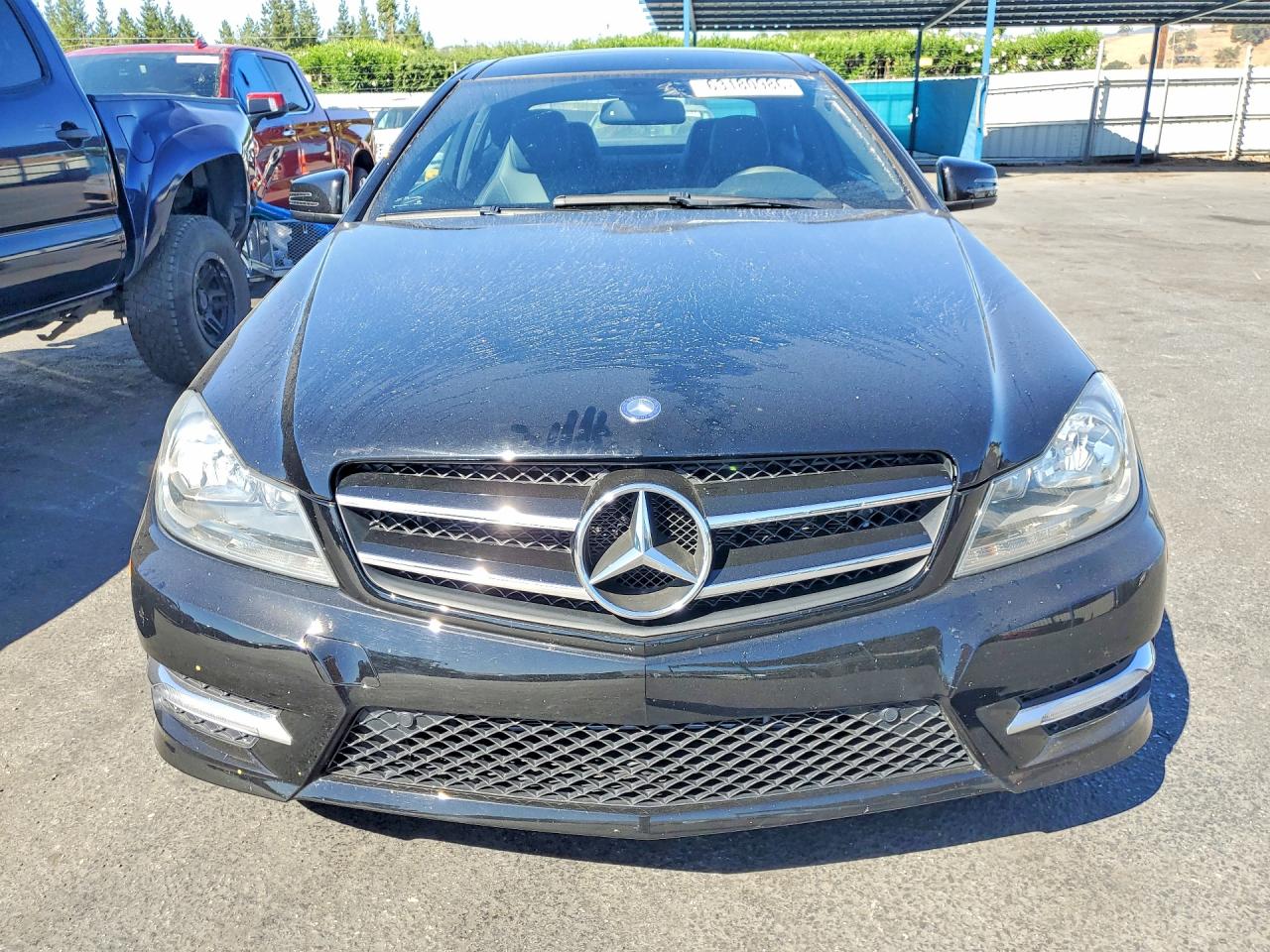 2012 Mercedes-benz C 350 Черный vin: WDDGJ5HB9CF775502