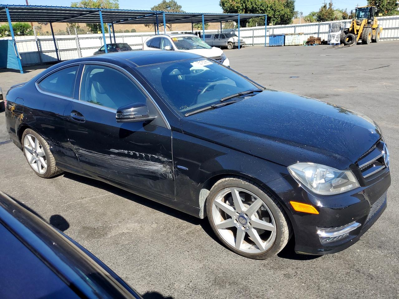 2012 Mercedes-benz C 350 Черный vin: WDDGJ5HB9CF775502