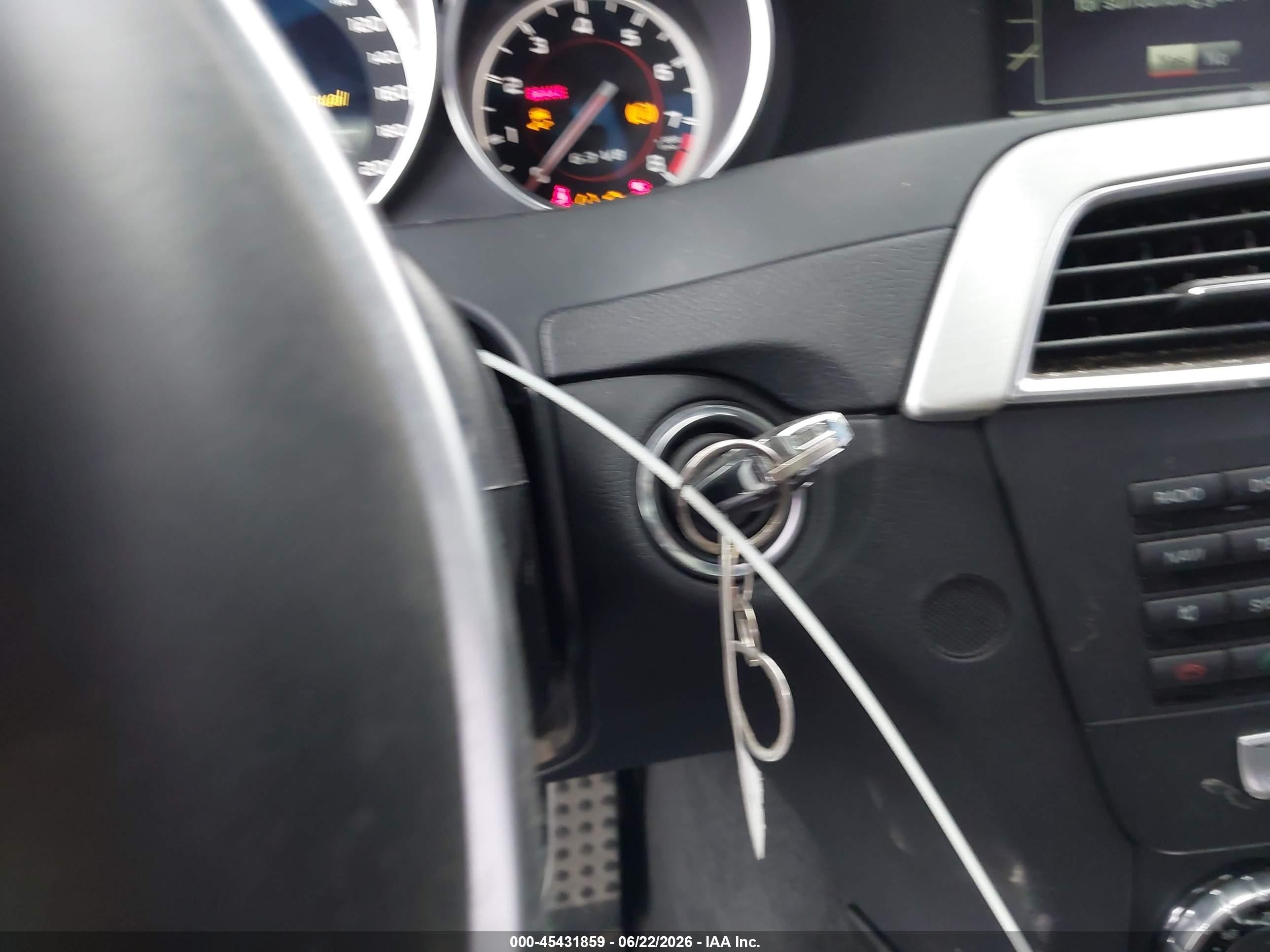 2014 Mercedes-benz C 63 Amg   Gray vin: WDDGJ7HB7EG171276
