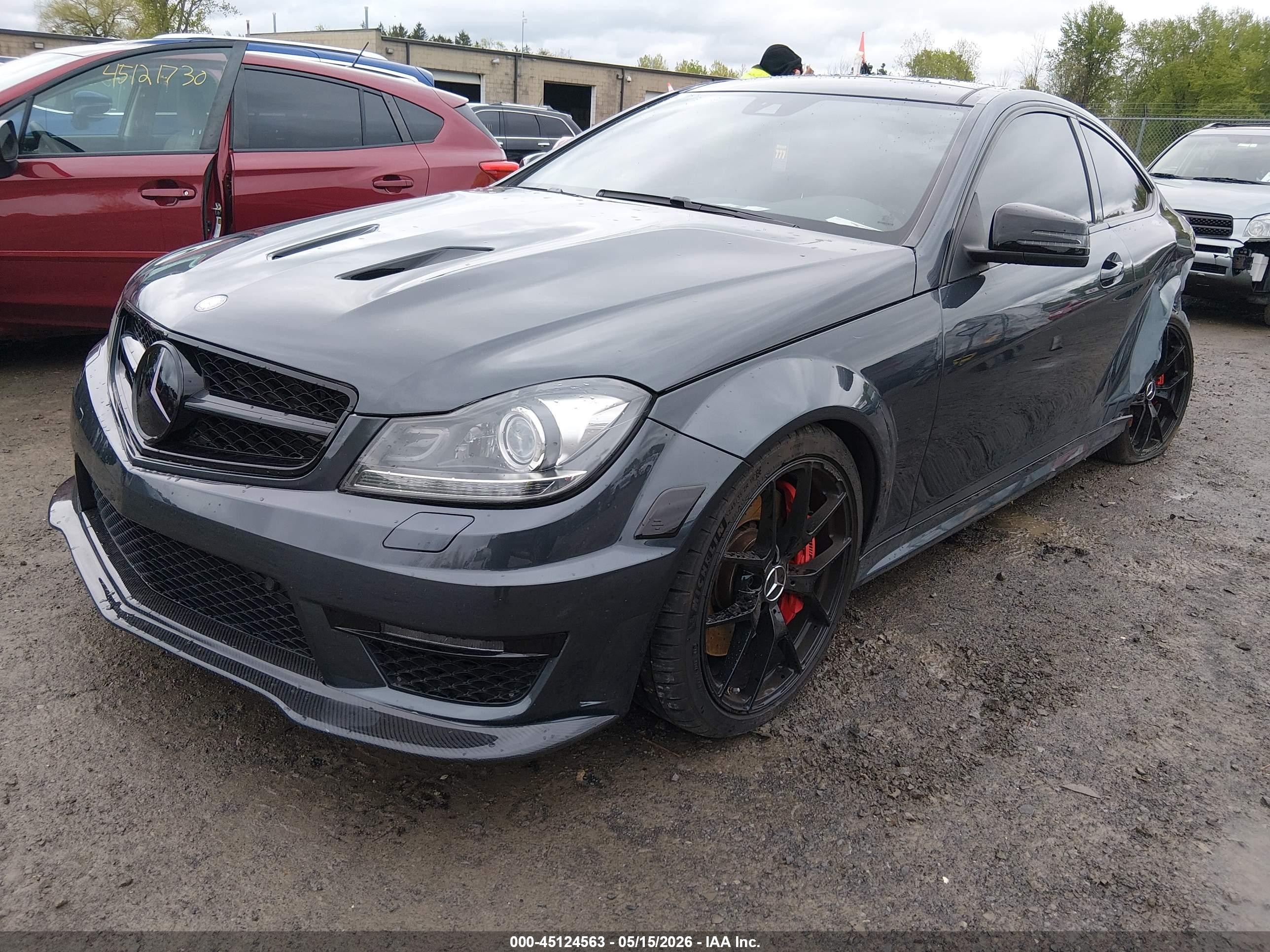 2014 Mercedes-benz C 63 Amg   Gray vin: WDDGJ7HB9EG173448