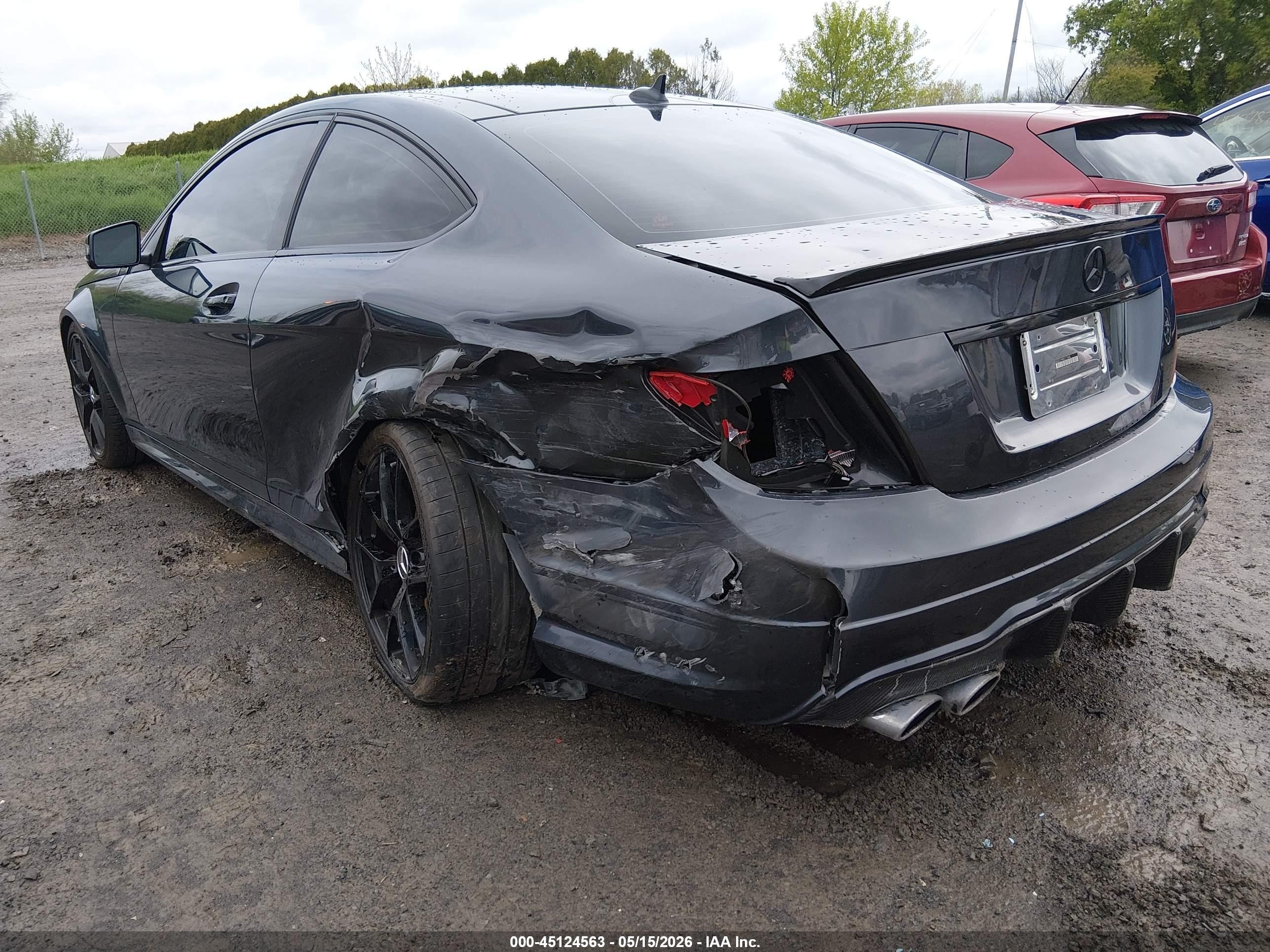 2014 Mercedes-benz C 63 Amg   Gray vin: WDDGJ7HB9EG173448