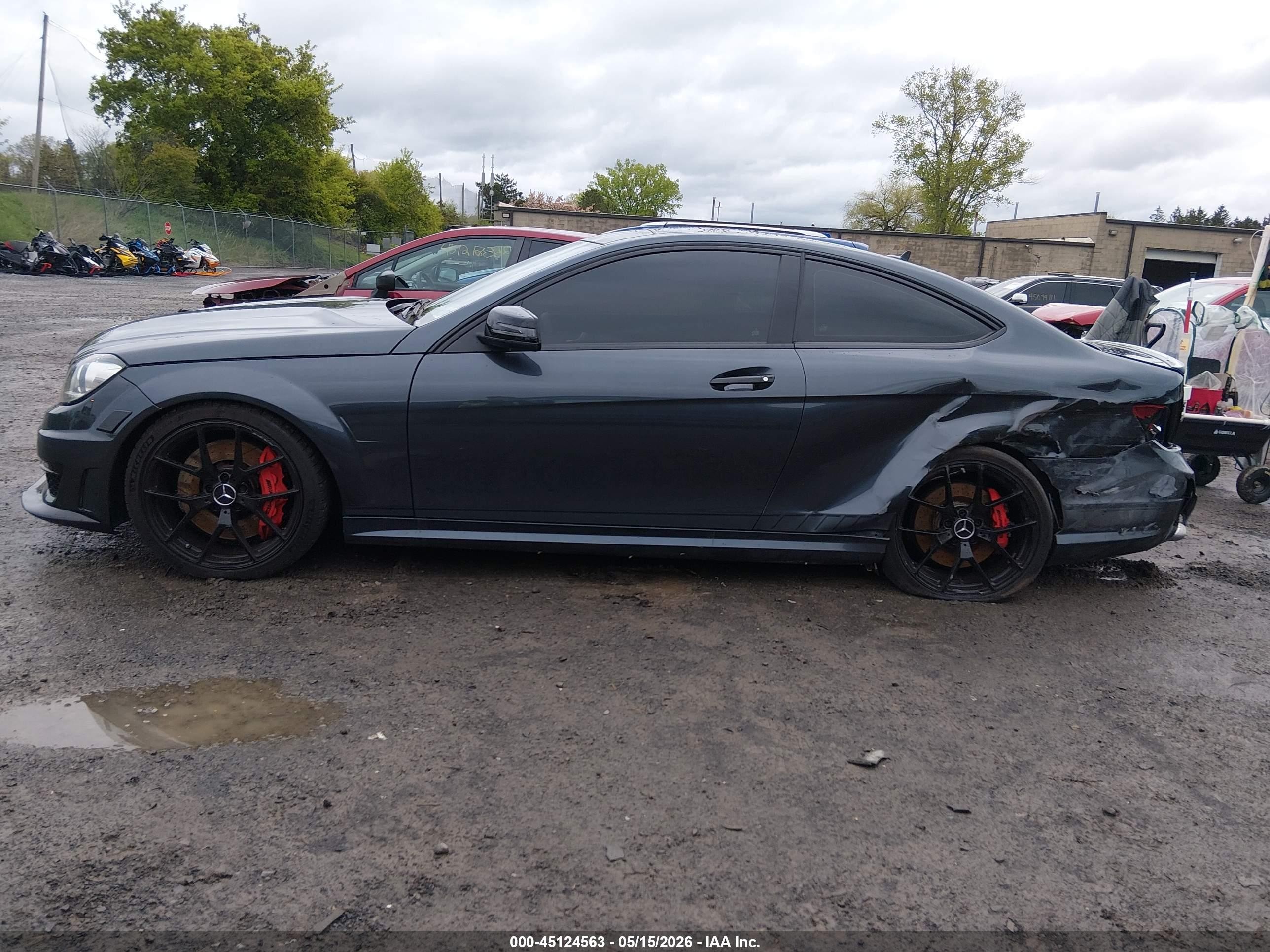 2014 Mercedes-benz C 63 Amg   Gray vin: WDDGJ7HB9EG173448