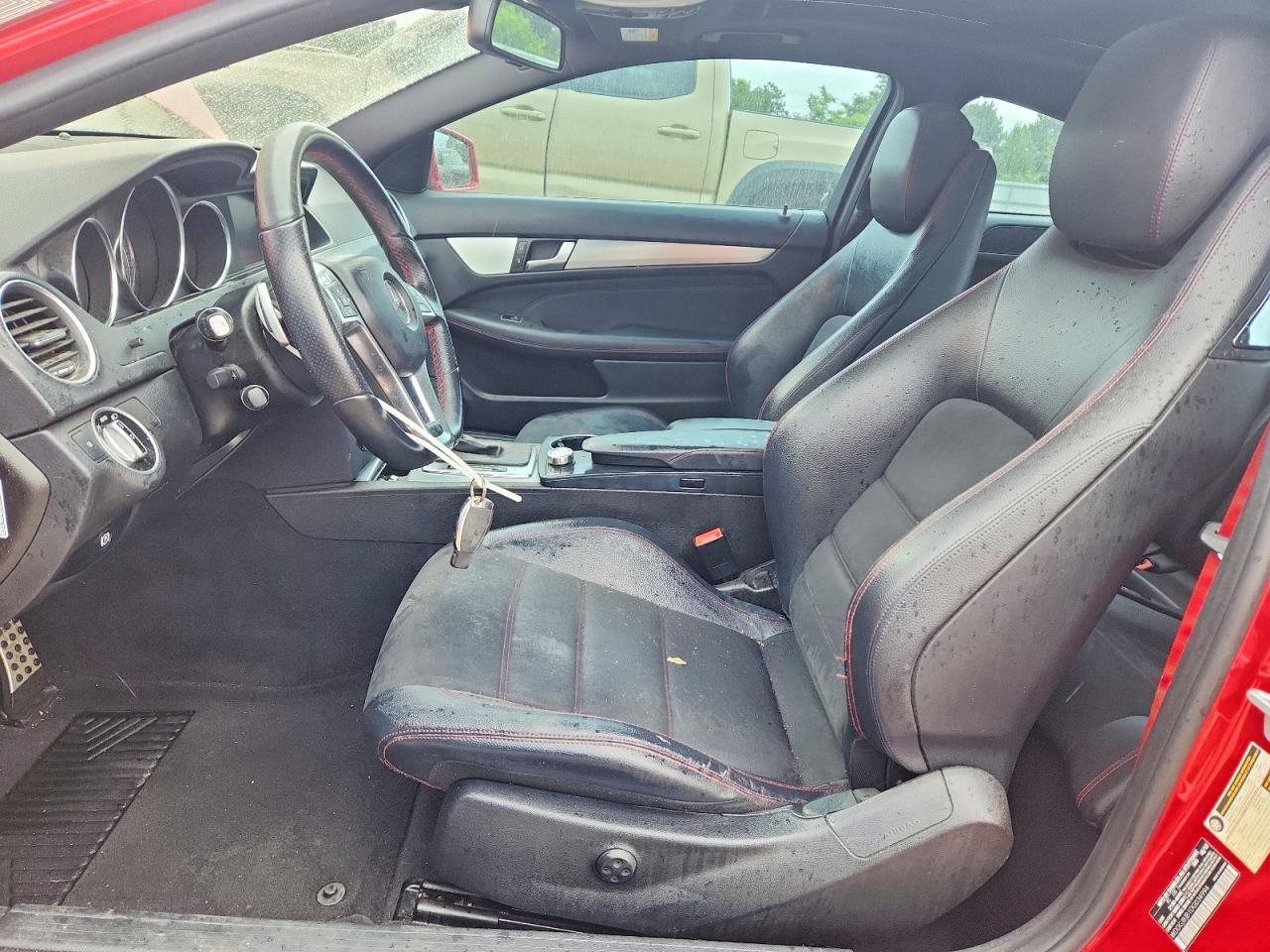 2013 Mercedes-benz C 350 4matic Red vin: WDDGJ8JB1DG034994