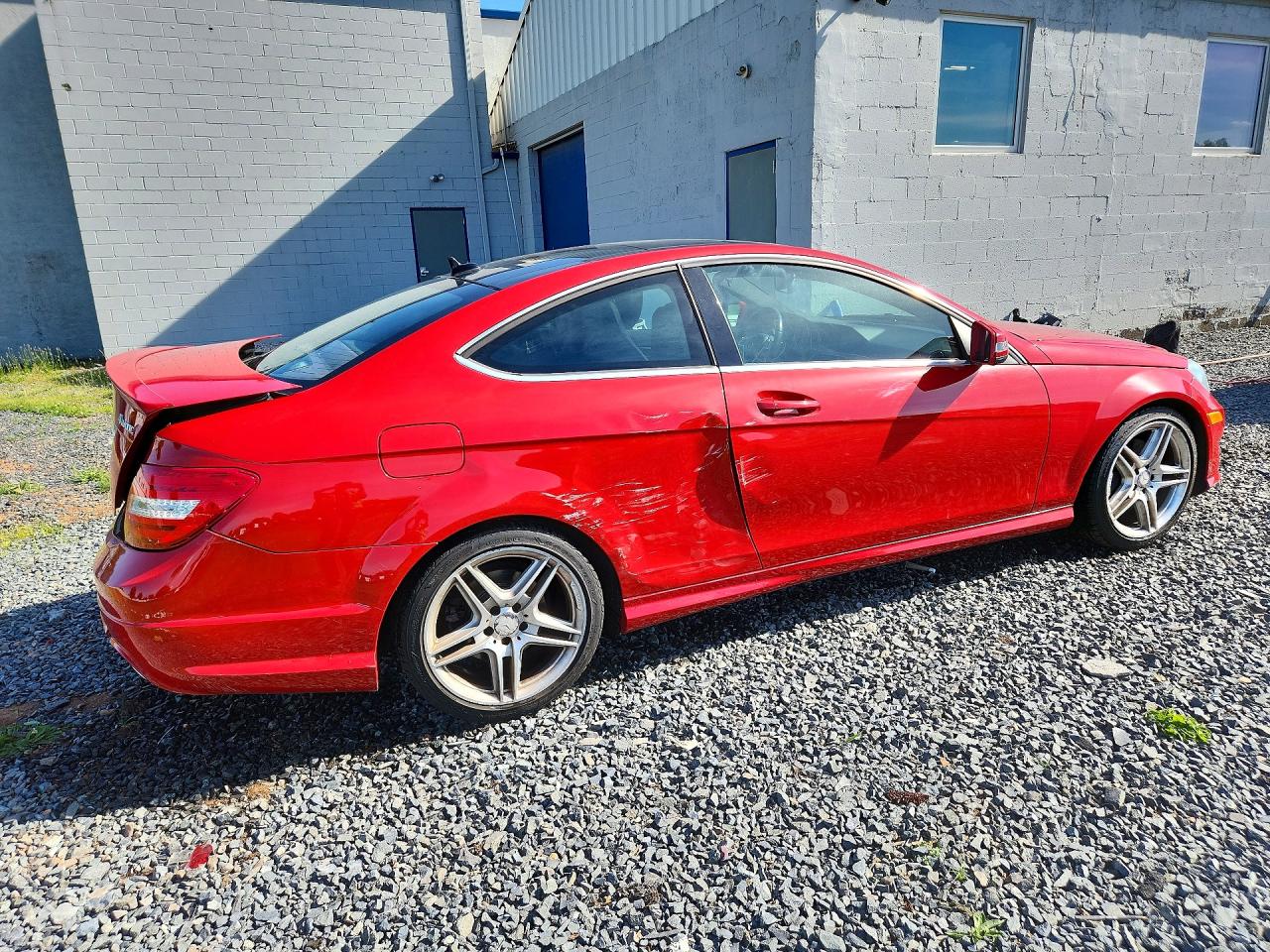 2014 Mercedes-benz C 350 4matic White vin: WDDGJ8JB1EG195556