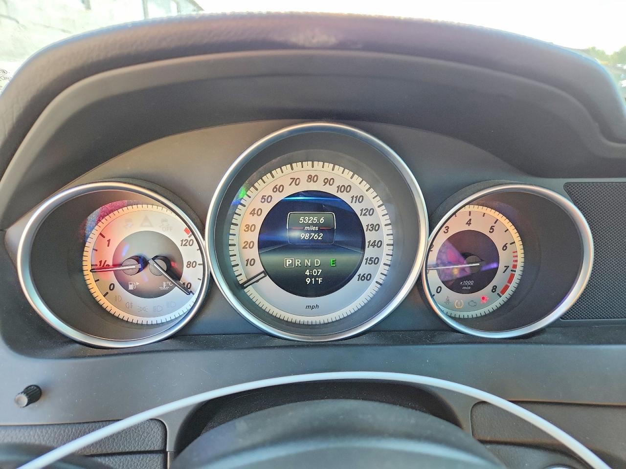 2014 Mercedes-benz C 350 4matic White vin: WDDGJ8JB1EG195556