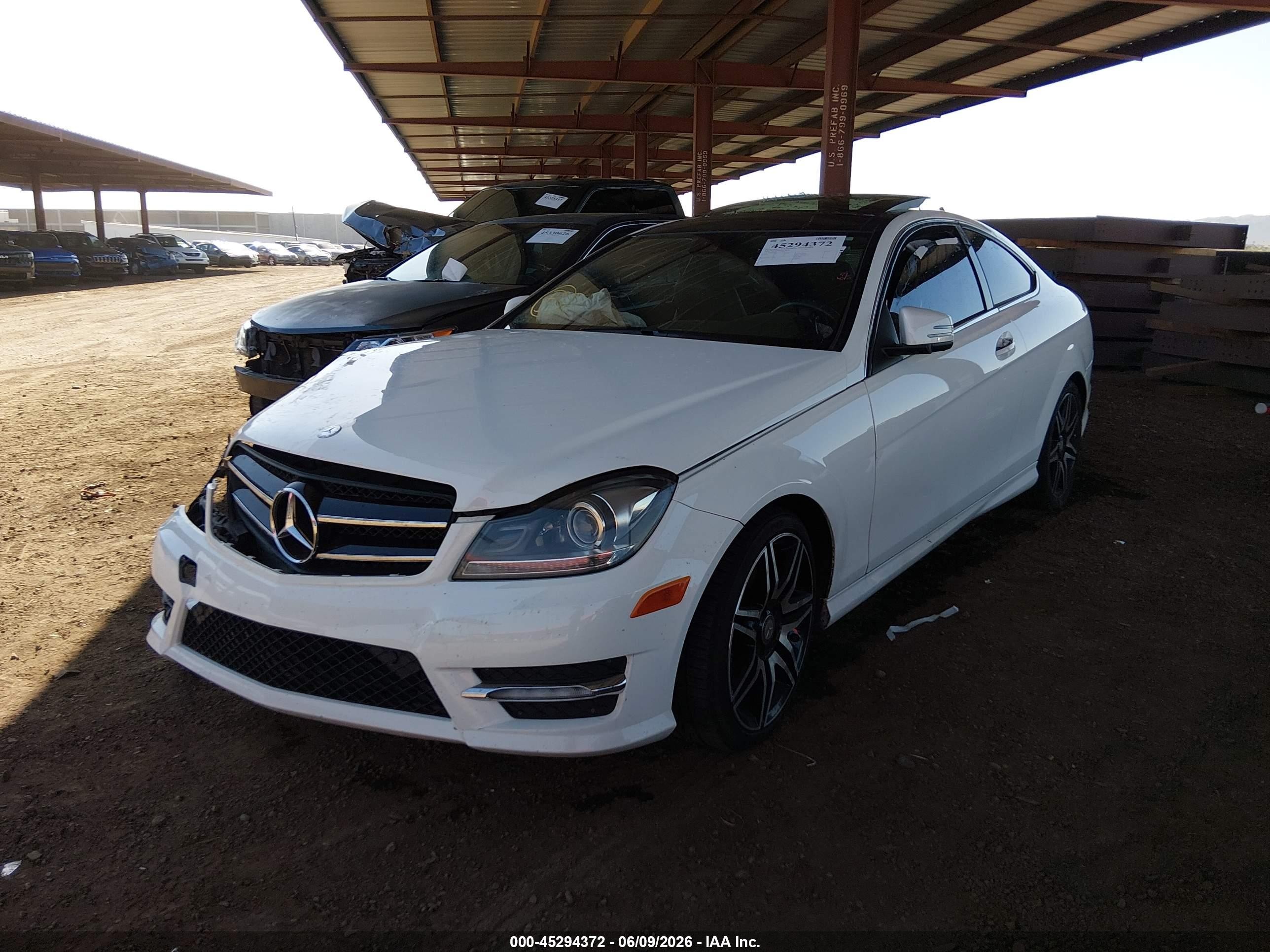 2015 Mercedes-benz C 350 Sport 4matic White vin: WDDGJ8JB4FG367046