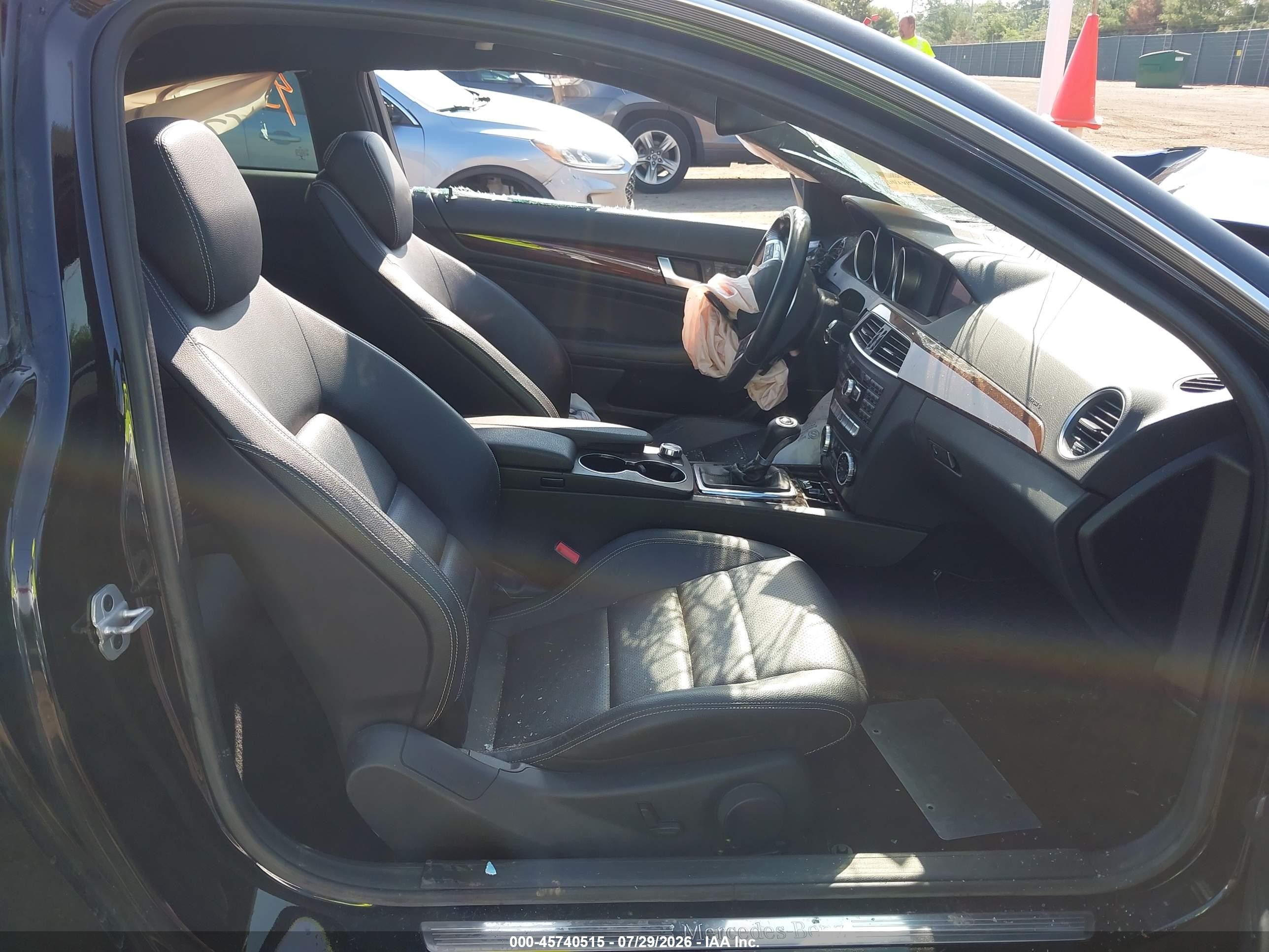 2015 Mercedes-benz C 350 Sport 4matic Black vin: WDDGJ8JB5FG370957