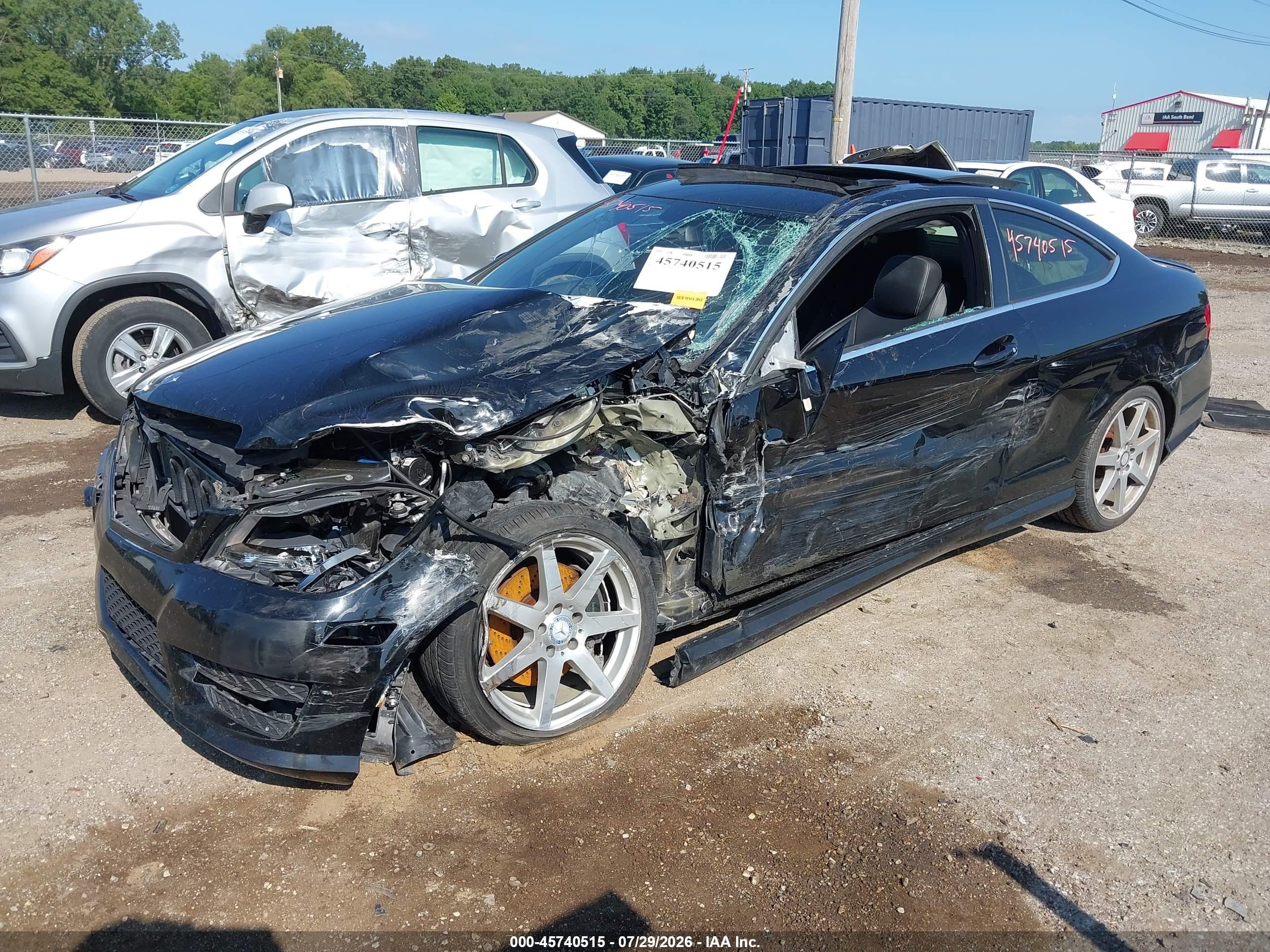 2015 Mercedes-benz C 350 Sport 4matic Black vin: WDDGJ8JB5FG370957