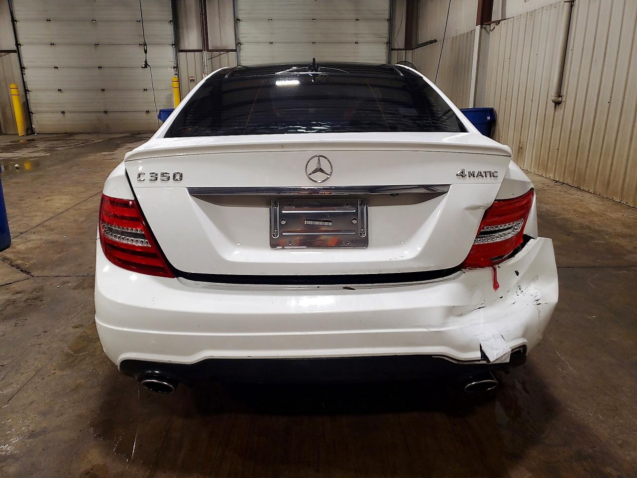 2013 Mercedes-benz C 350 4matic Белый vin: WDDGJ8JBXDG013576