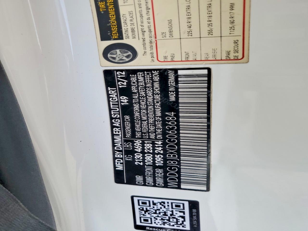 2013 Mercedes-benz C 350 4matic White vin: WDDGJ8JBXDG063684