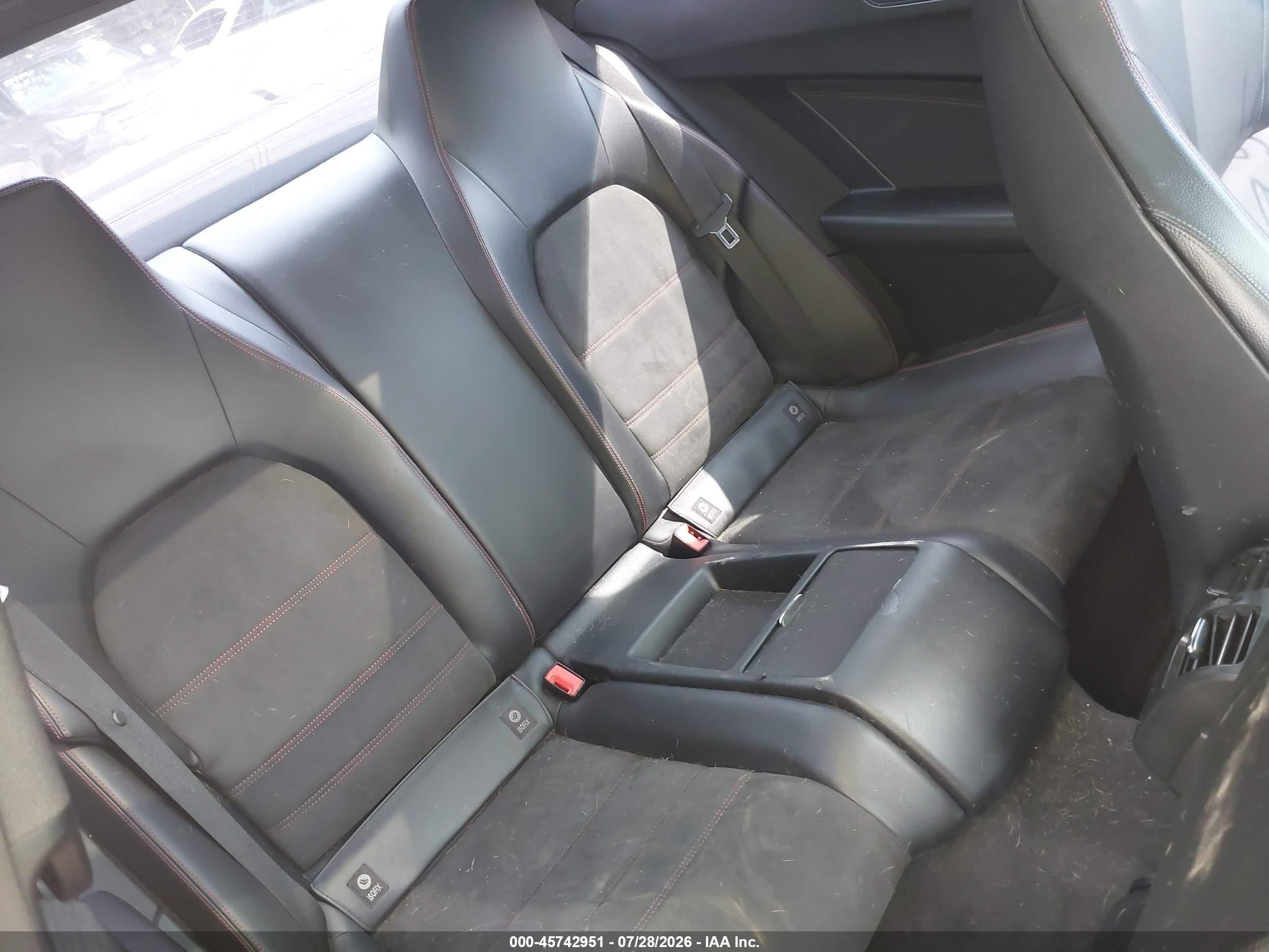 2013 Mercedes-benz C 350 Sport 4matic Красный vin: WDDGJ8JBXDG081893