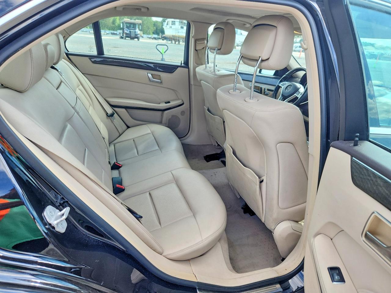 2014 Mercedes-benz E 250 Bluetec Black vin: WDDHF0EB2EA891315