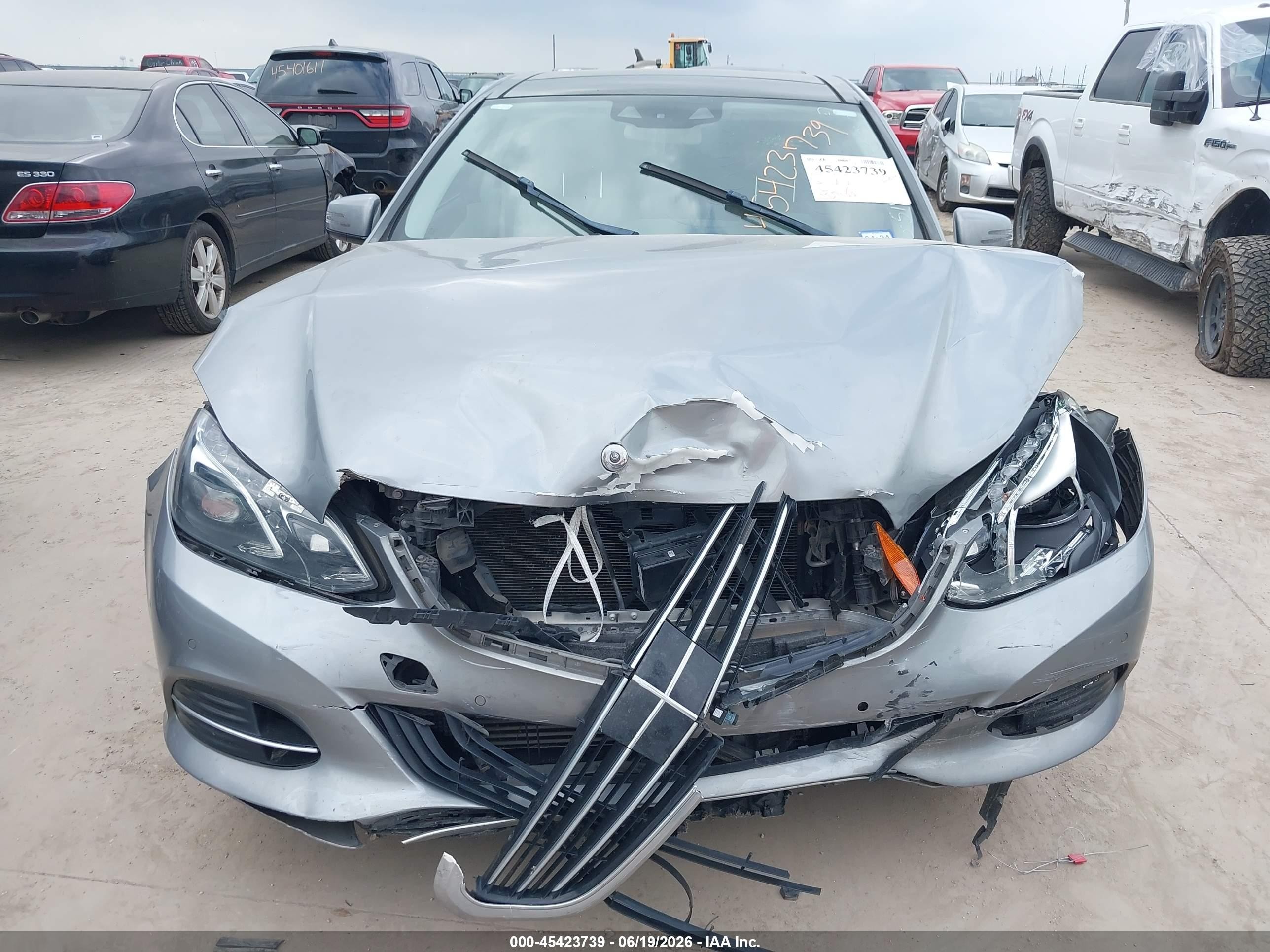 2014 Mercedes-benz E 250 Bluetec   Gray vin: WDDHF0EB2EA995285