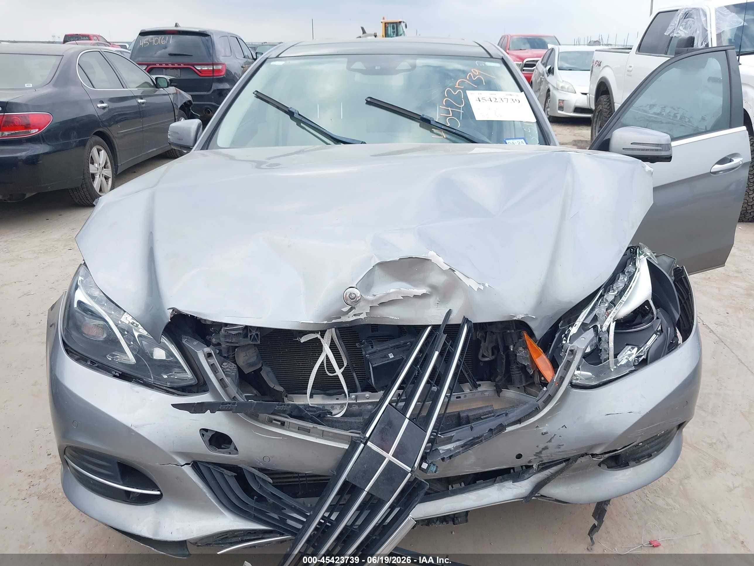 2014 Mercedes-benz E 250 Bluetec   Gray vin: WDDHF0EB2EA995285
