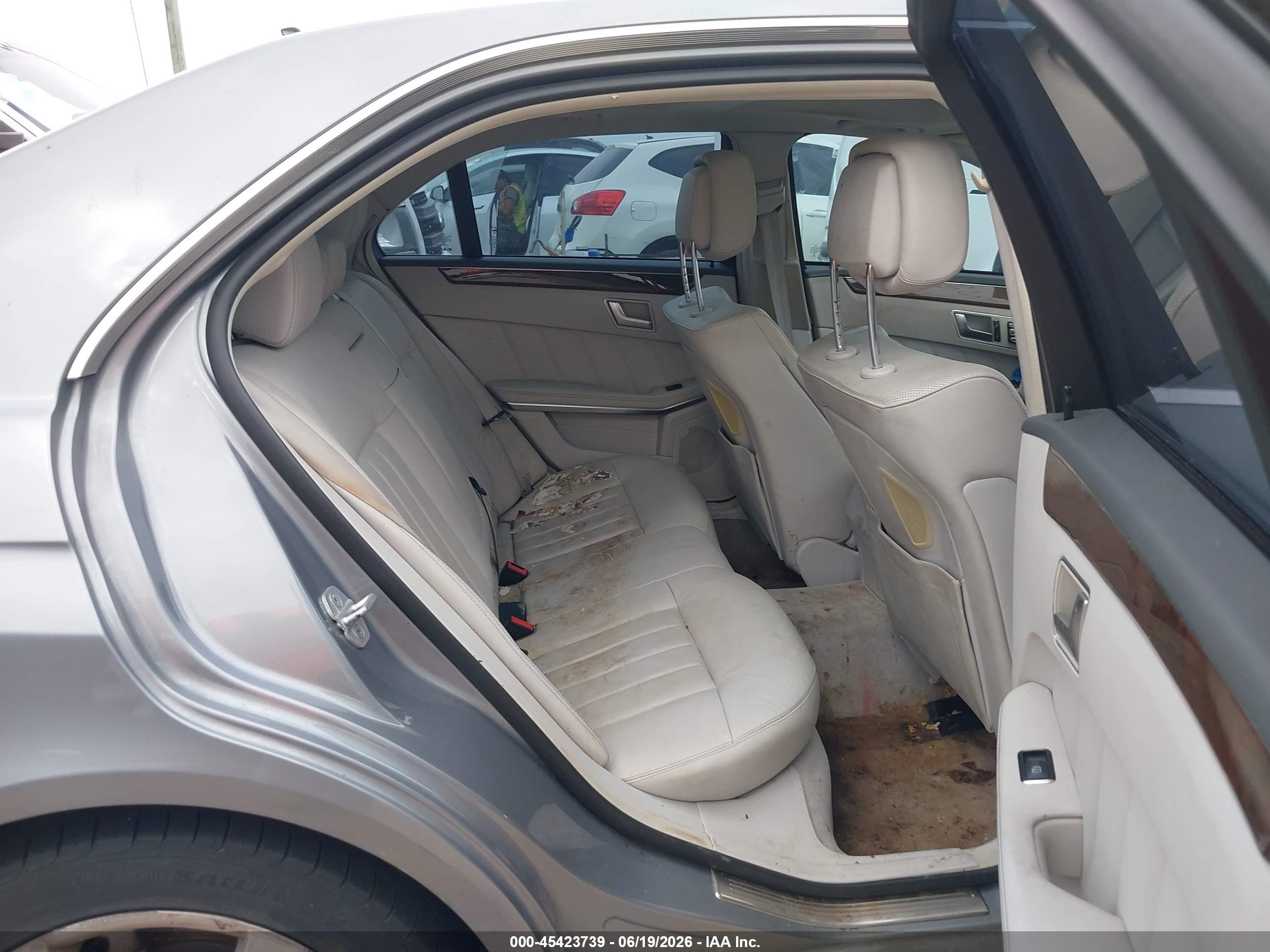 2014 Mercedes-benz E 250 Bluetec   Gray vin: WDDHF0EB2EA995285