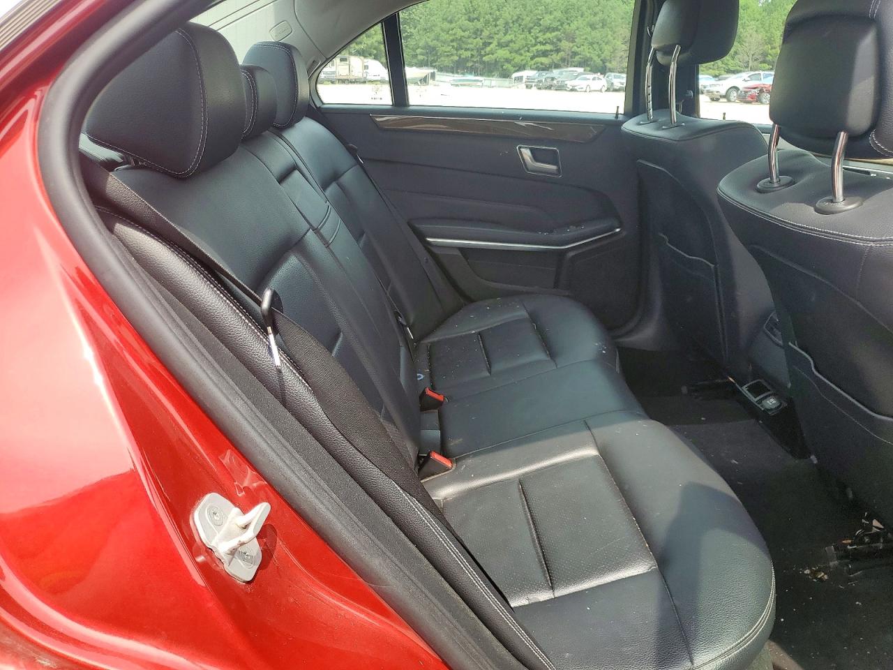 2014 Mercedes-benz E 250 Bluetec Красный vin: WDDHF0EB4EA943642