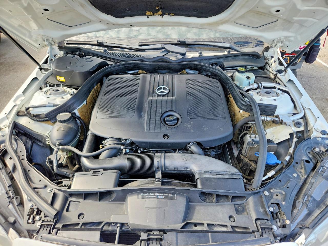 2014 Mercedes-benz E 250 Bluetec White vin: WDDHF0EB5EA995605