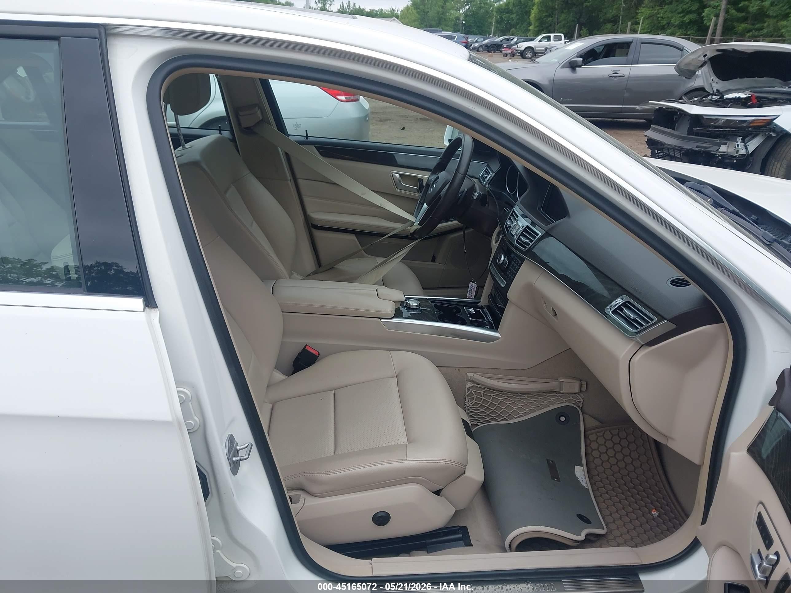 2014 Mercedes-benz E 250 Bluetec   White vin: WDDHF0EB7EA999610