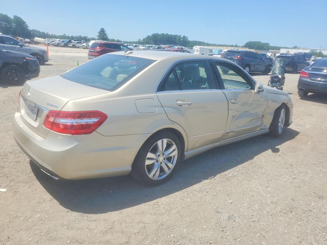 2011 Mercedes-benz E 350 Bluetec Beige vin: WDDHF2EB0BA509760