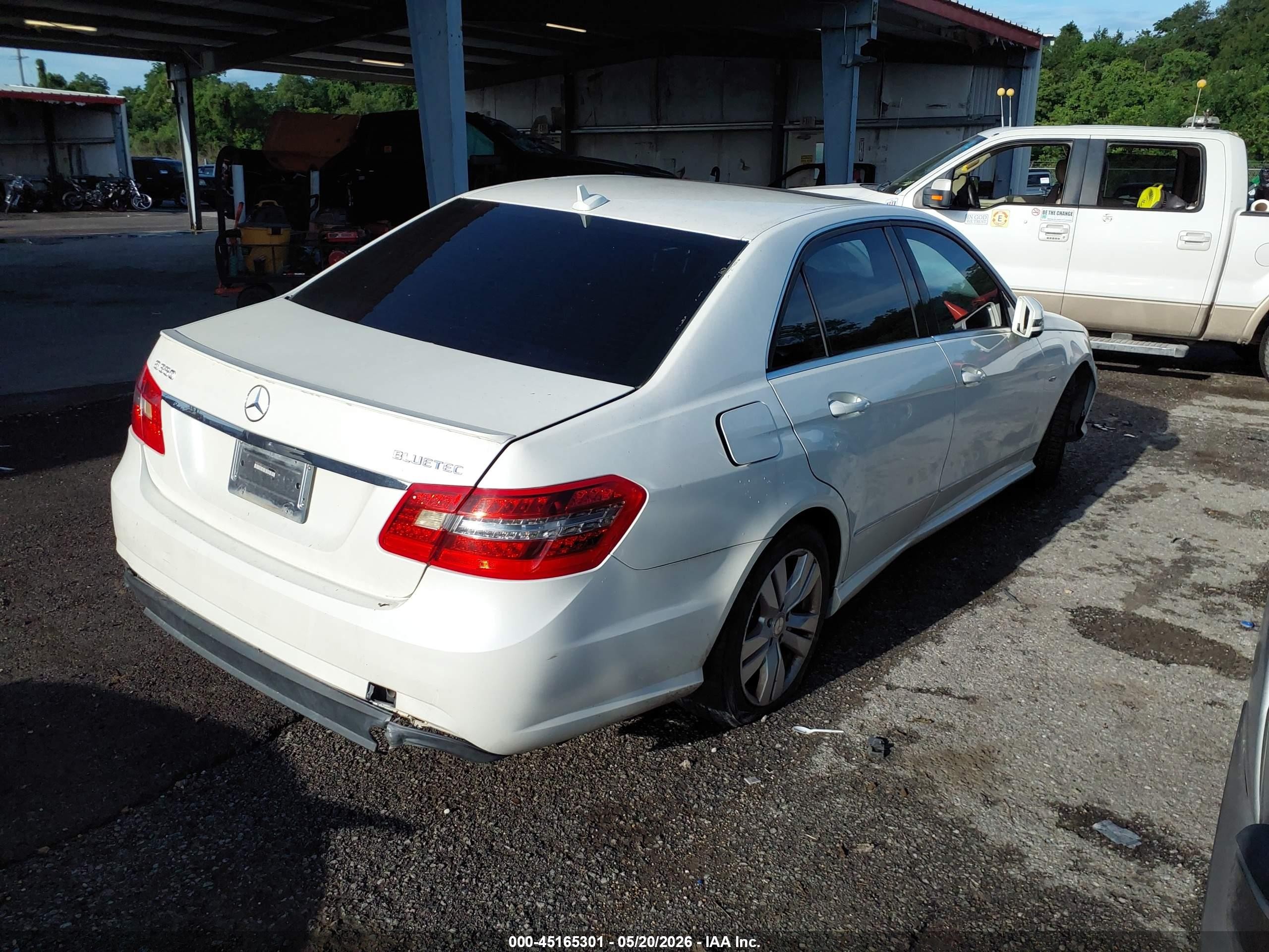 2012 Mercedes-benz E 350 Bluetec White vin: WDDHF2EB0CA583763