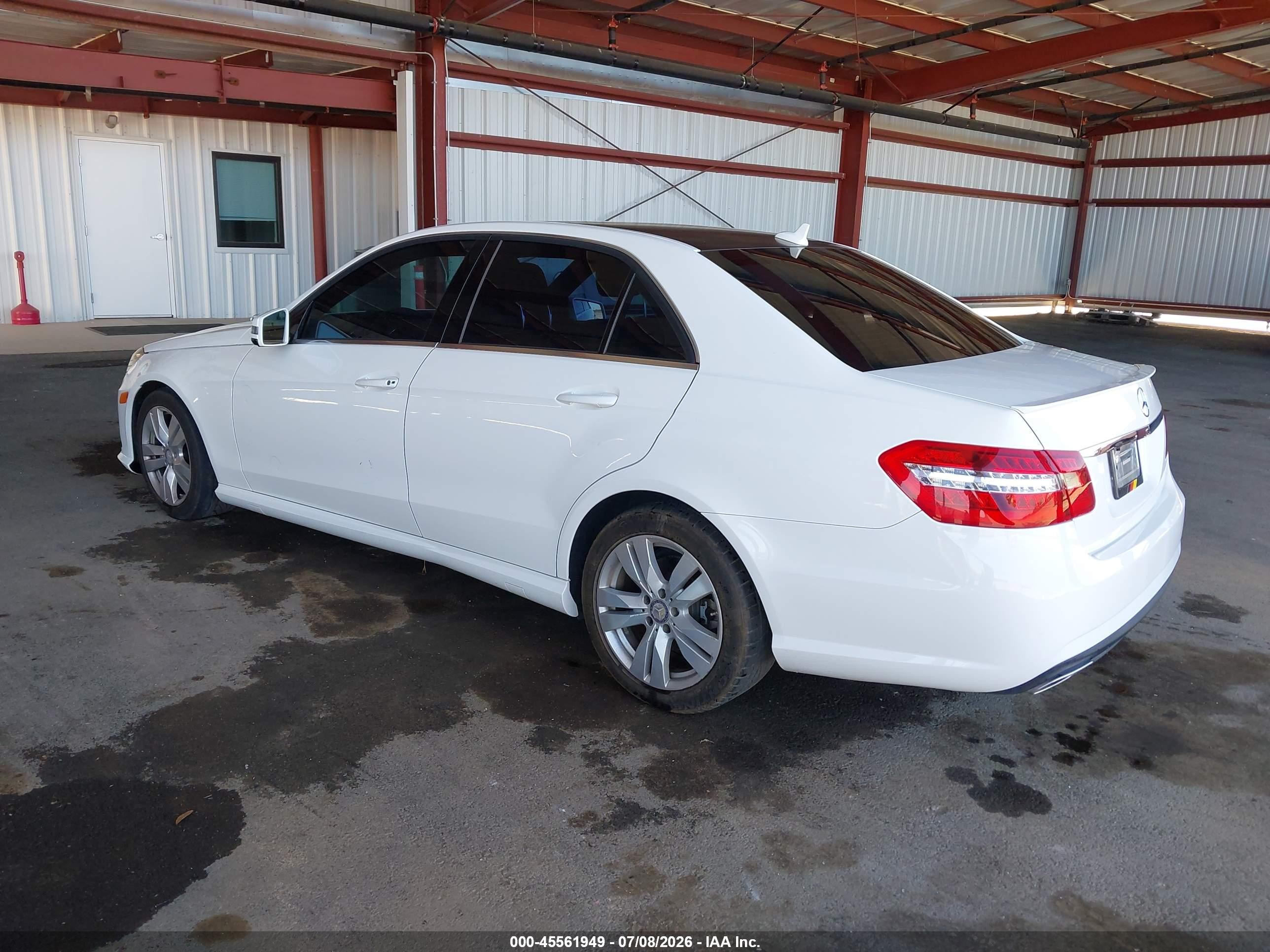2013 Mercedes-benz E 350 Bluetec   White vin: WDDHF2EB0DA695545