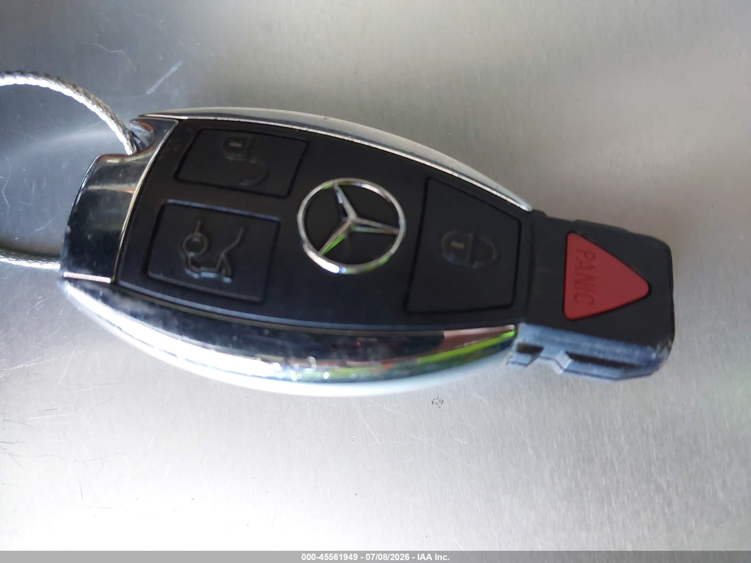 2013 Mercedes-benz E 350 Bluetec   White vin: WDDHF2EB0DA695545