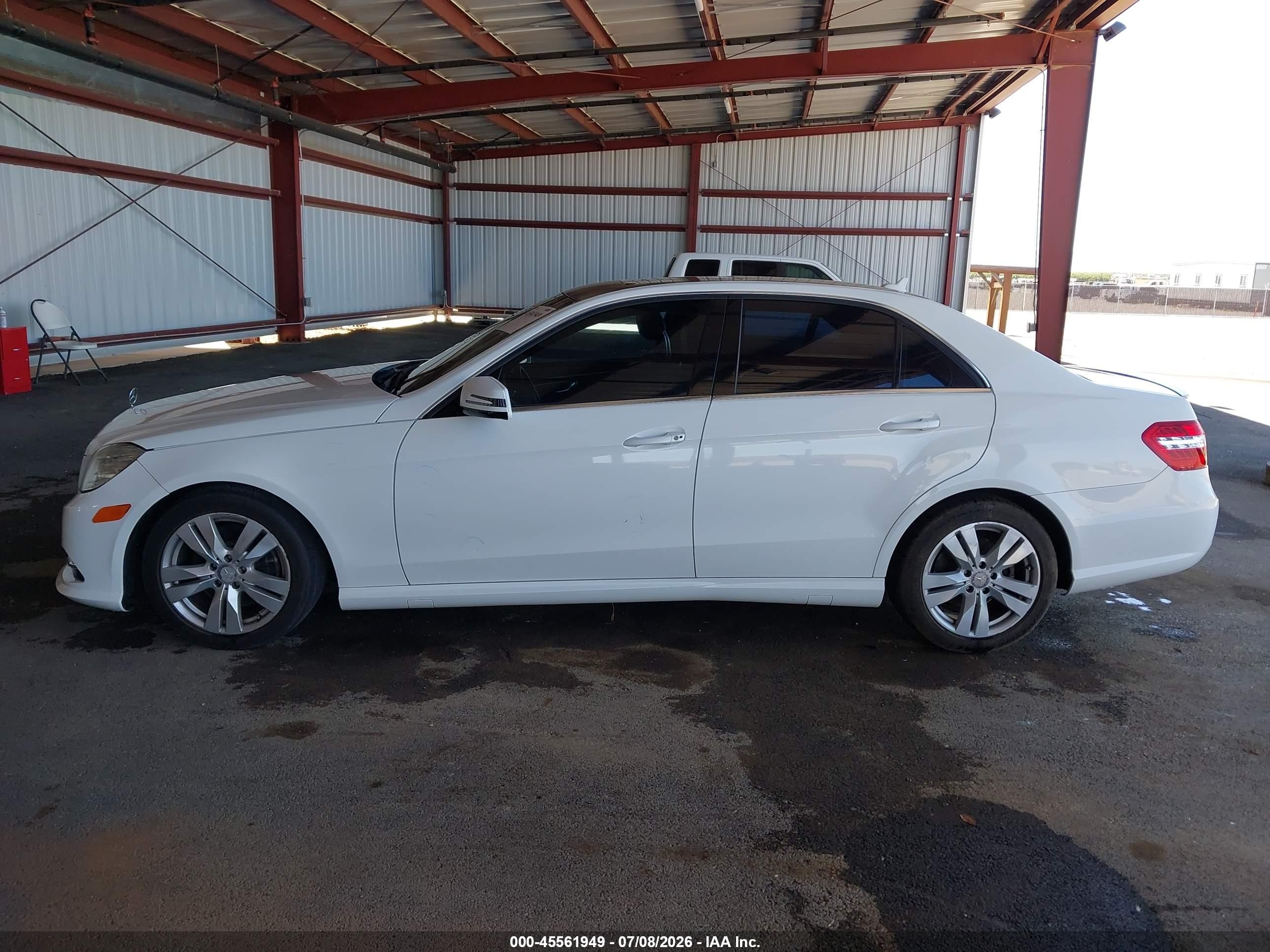 2013 Mercedes-benz E 350 Bluetec   White vin: WDDHF2EB0DA695545