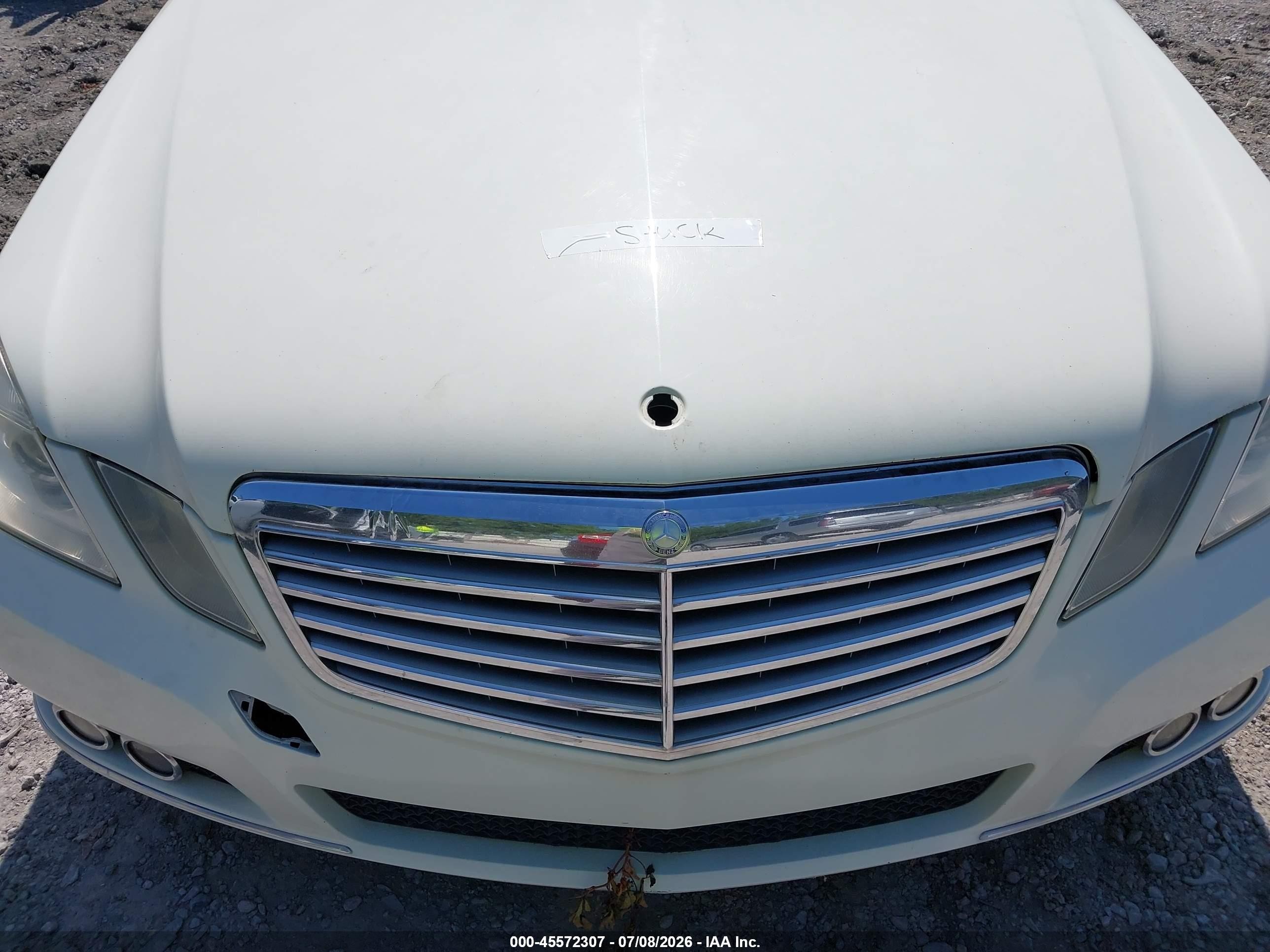2011 Mercedes-benz E 350 Bluetec   White vin: WDDHF2EB1BA498641