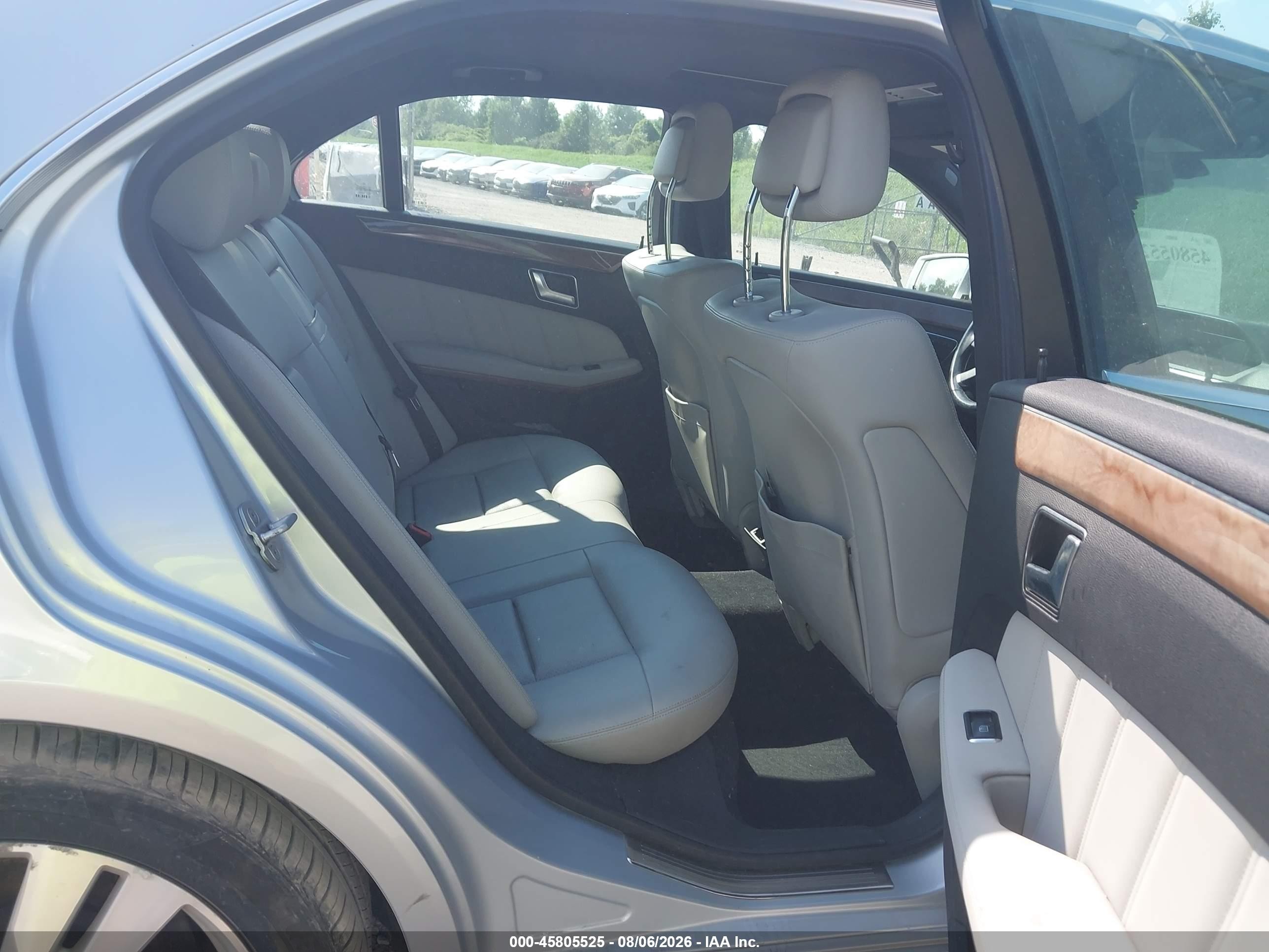 2012 Mercedes-benz E 350 Bluetec   Серебряный vin: WDDHF2EB1CA607049