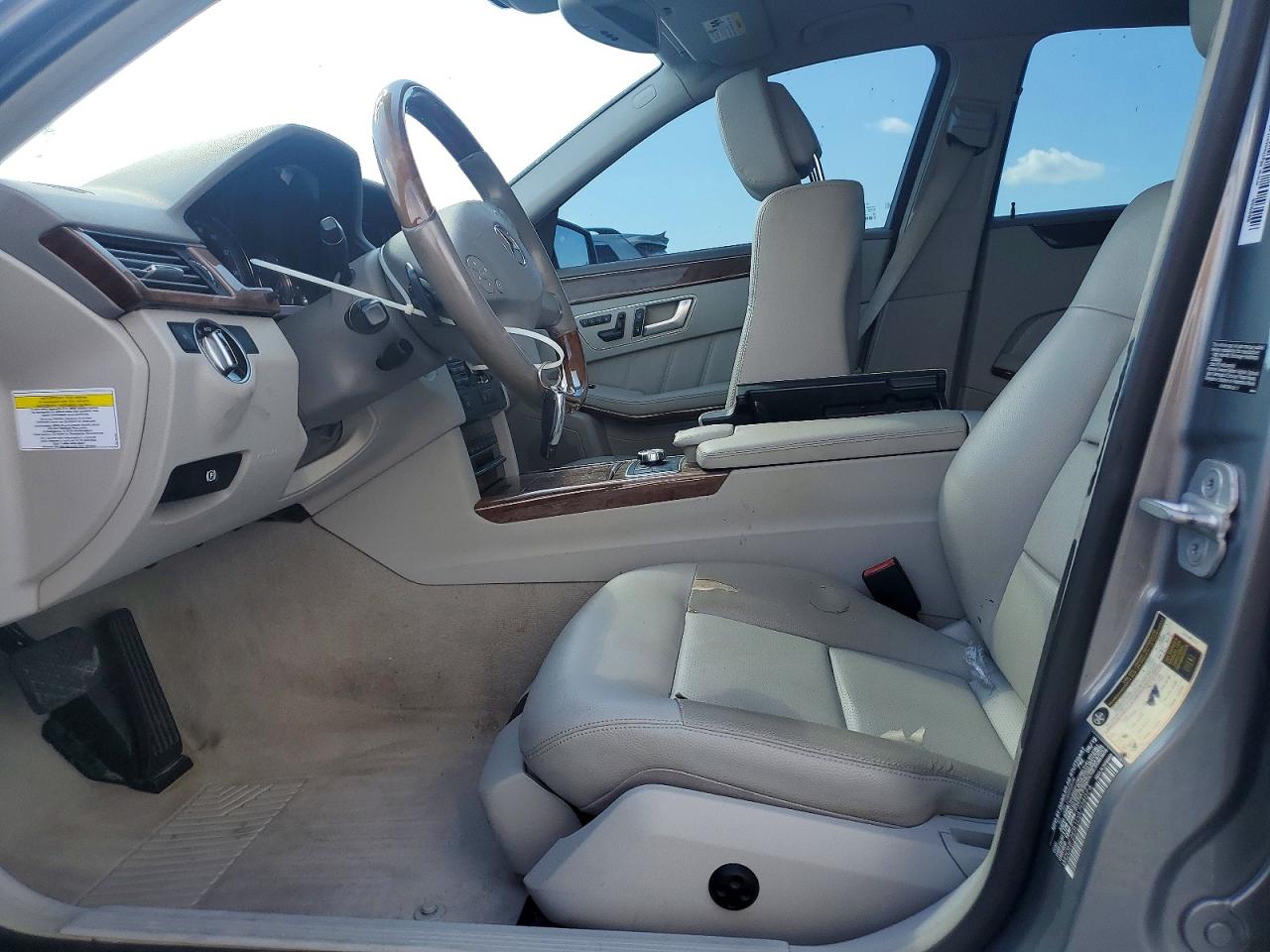 2013 Mercedes-benz 350 Silver vin: WDDHF2EB1DA704074