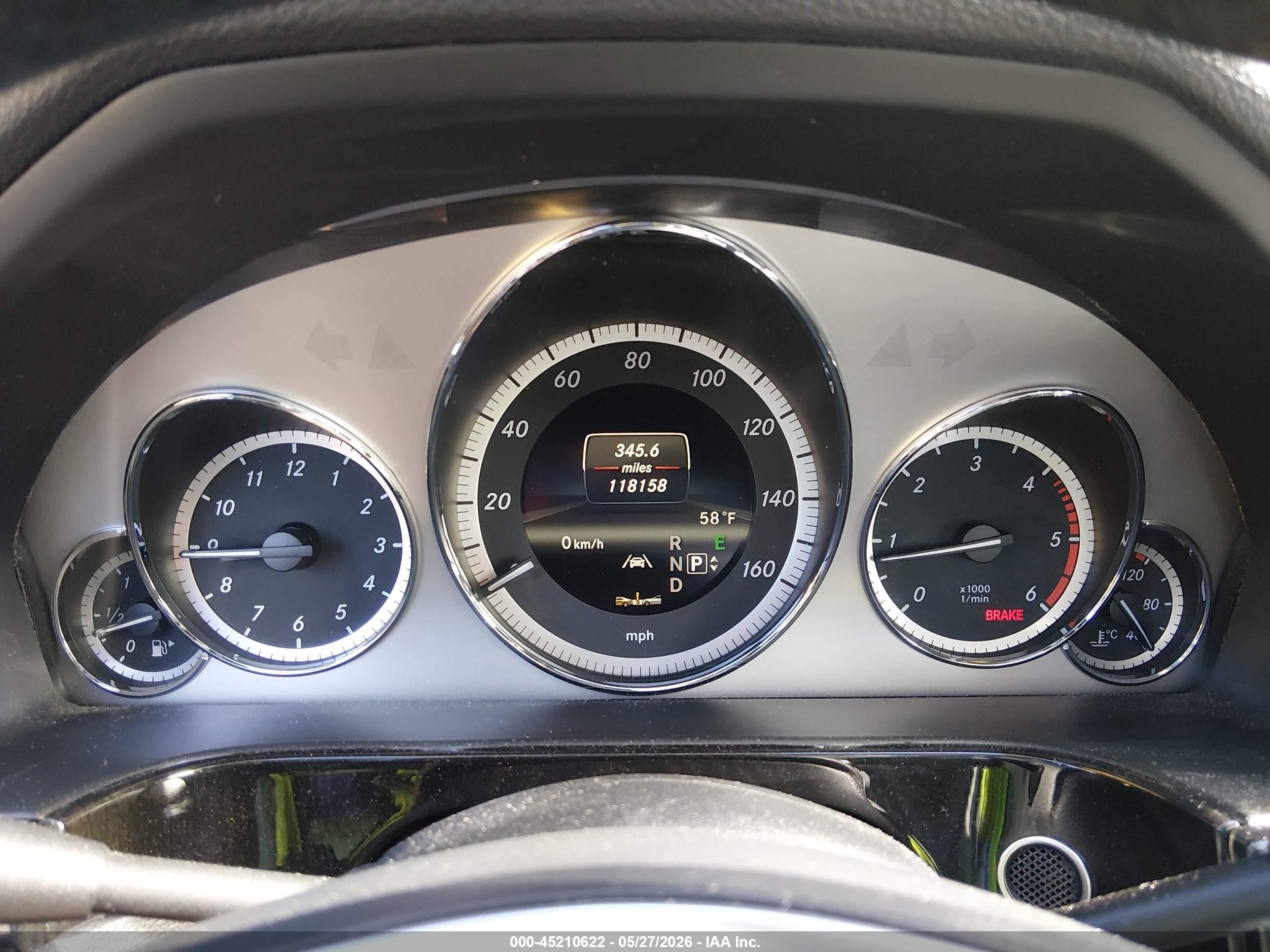 2013 Mercedes-benz E 350 Bluetec   Белый vin: WDDHF2EB1DA740685