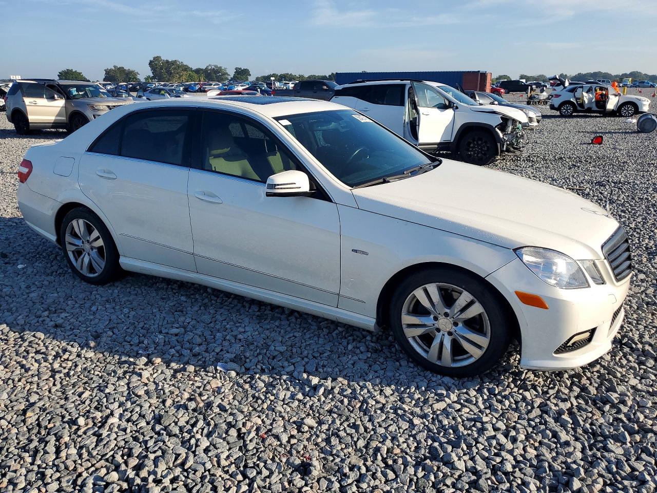 2011 Mercedes-benz E 350 Bluetec White vin: WDDHF2EB2BA399052