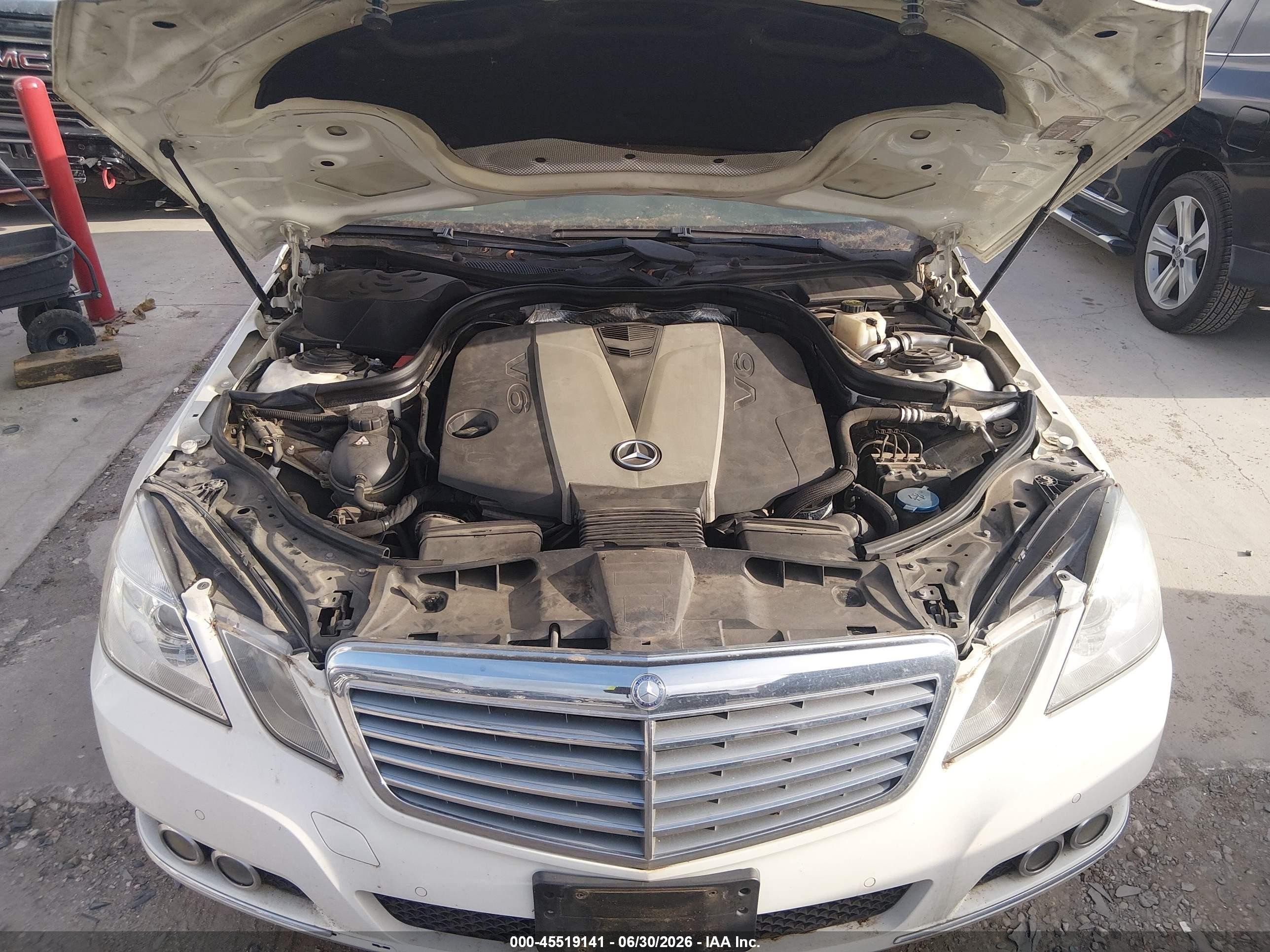 2011 Mercedes-benz E 350 Bluetec   White vin: WDDHF2EB3BA347106