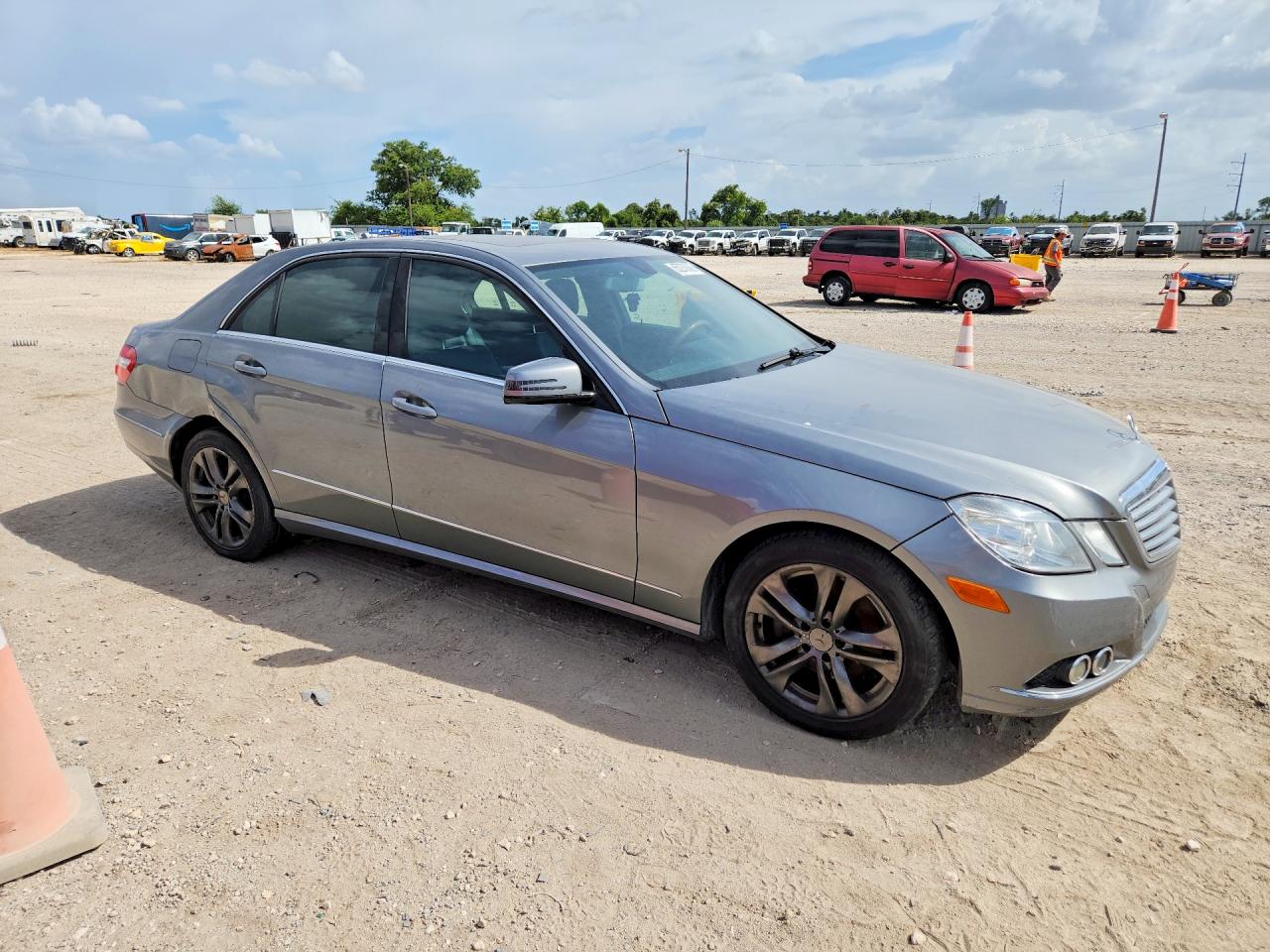 2011 Mercedes-benz E 350 Bluetec Silver vin: WDDHF2EB3BA378291