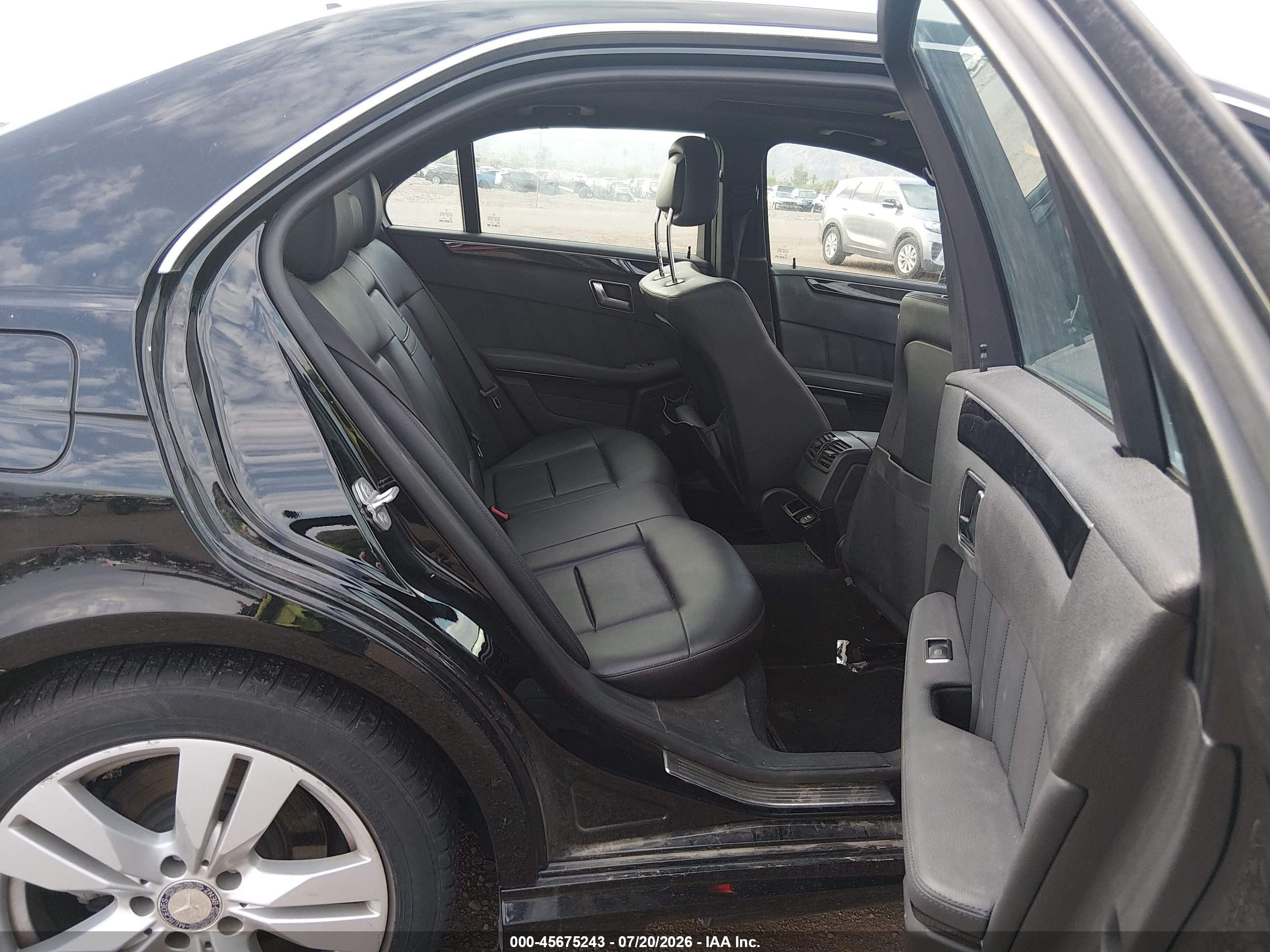 2012 Mercedes-benz E 350 Bluetec Black vin: WDDHF2EB3CA519345