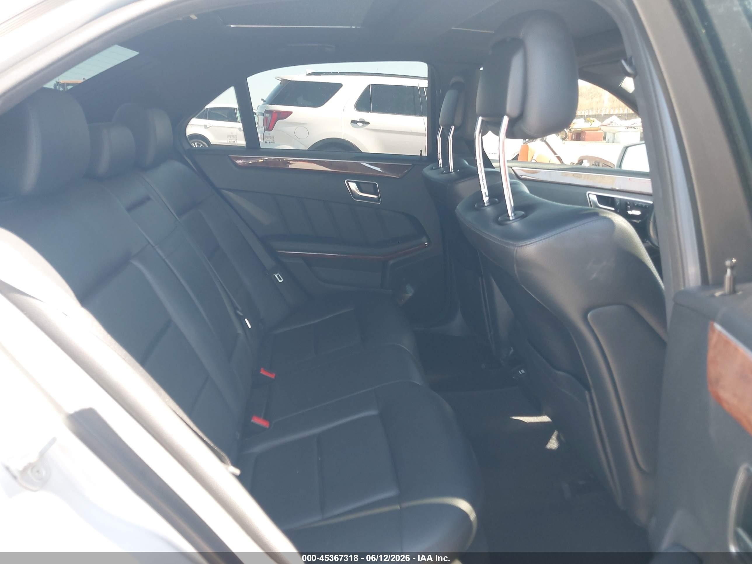 2012 Mercedes-benz E 350 Bluetec   Серебряный vin: WDDHF2EB4CA627358