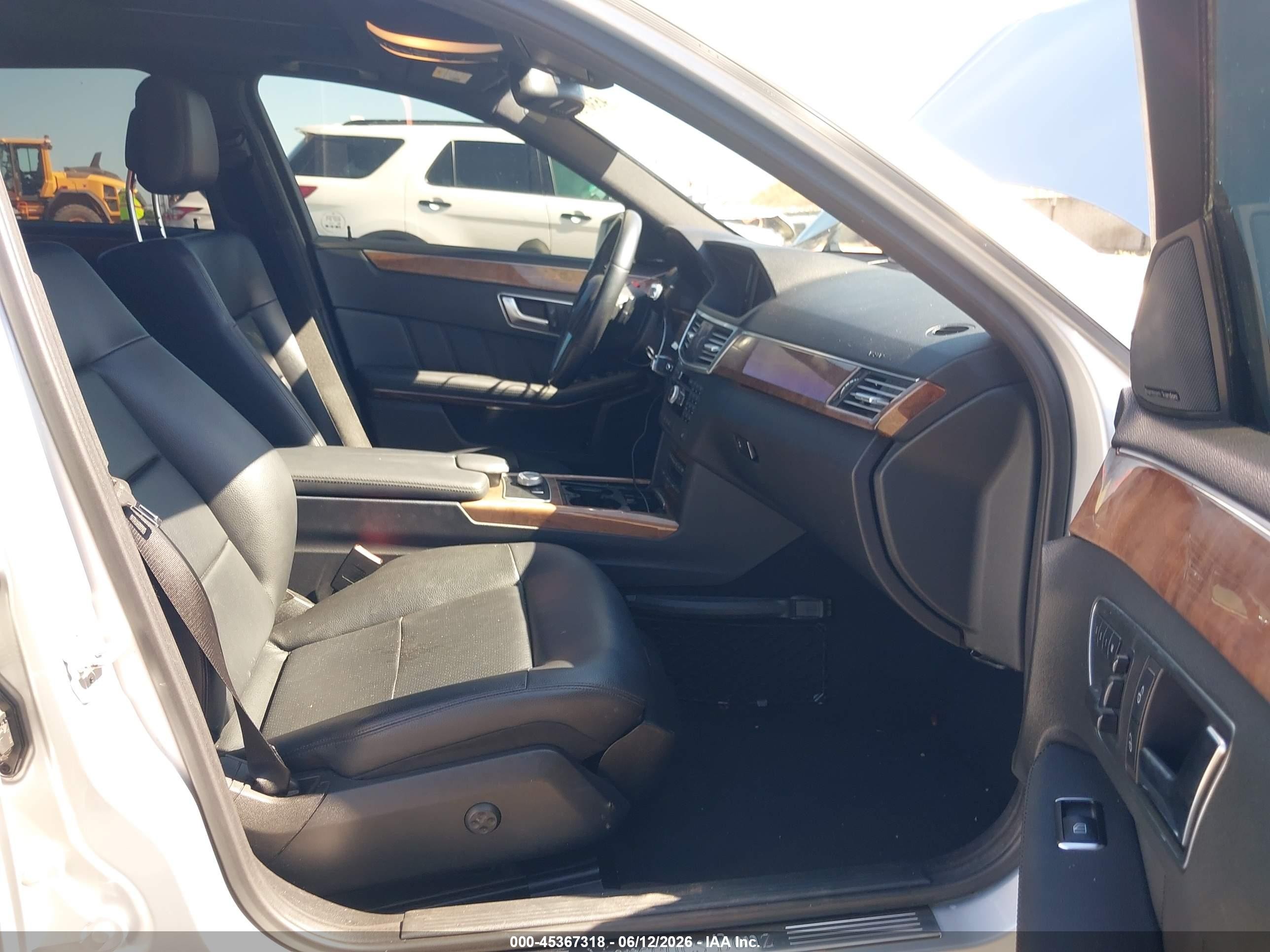 2012 Mercedes-benz E 350 Bluetec   Серебряный vin: WDDHF2EB4CA627358