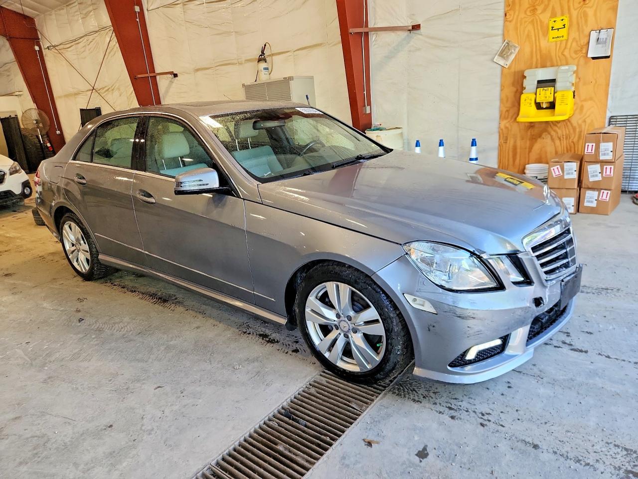 2011 Mercedes-benz E 350 Bluetec Silver vin: WDDHF2EB6BA444350