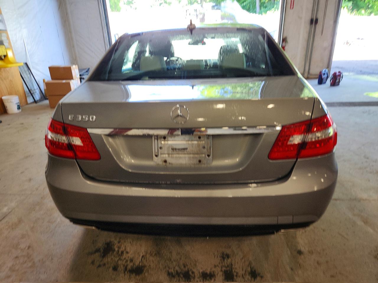 2011 Mercedes-benz E 350 Bluetec Silver vin: WDDHF2EB6BA444350