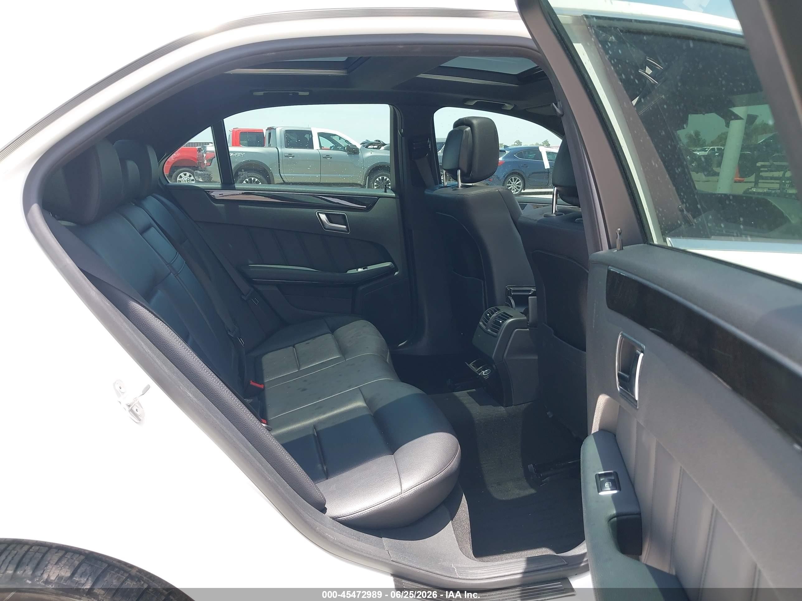 2013 Mercedes-benz E 350 Bluetec   White vin: WDDHF2EB7DA723969