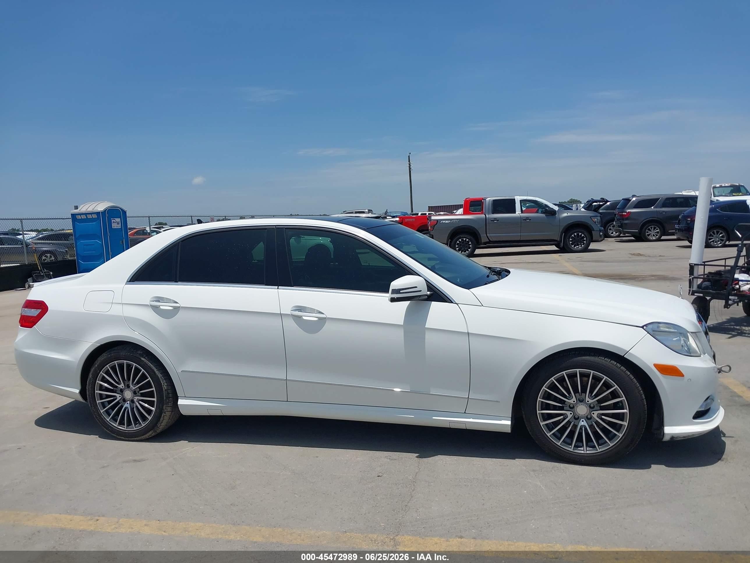 2013 Mercedes-benz E 350 Bluetec   White vin: WDDHF2EB7DA723969
